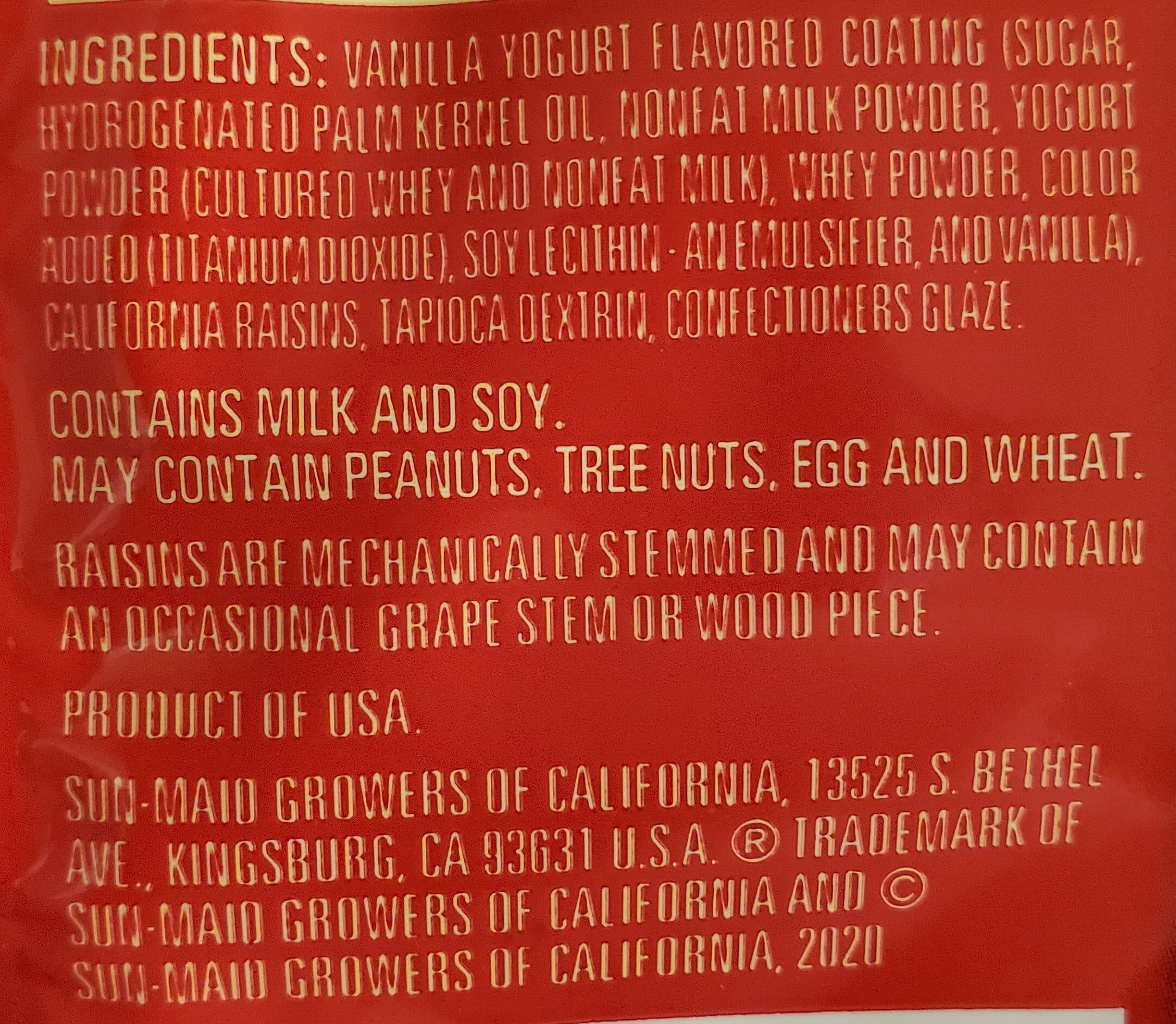 Sun-Maid Yogurt raisins packshot