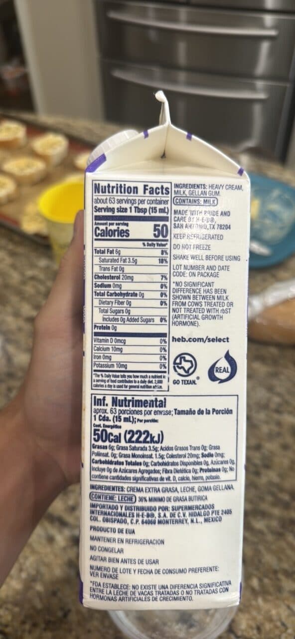 H-E-B Heavy Whipping Cream packshot
