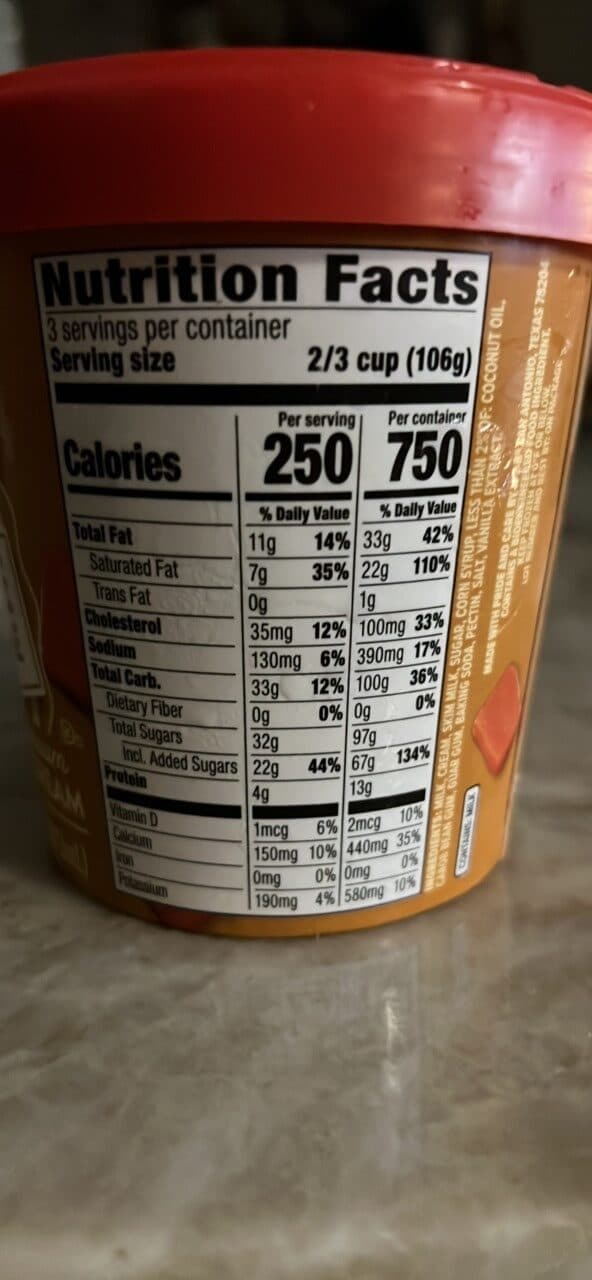 H-E-B Creamy Creations Dulce De Leche Premium Ice Cream packshot
