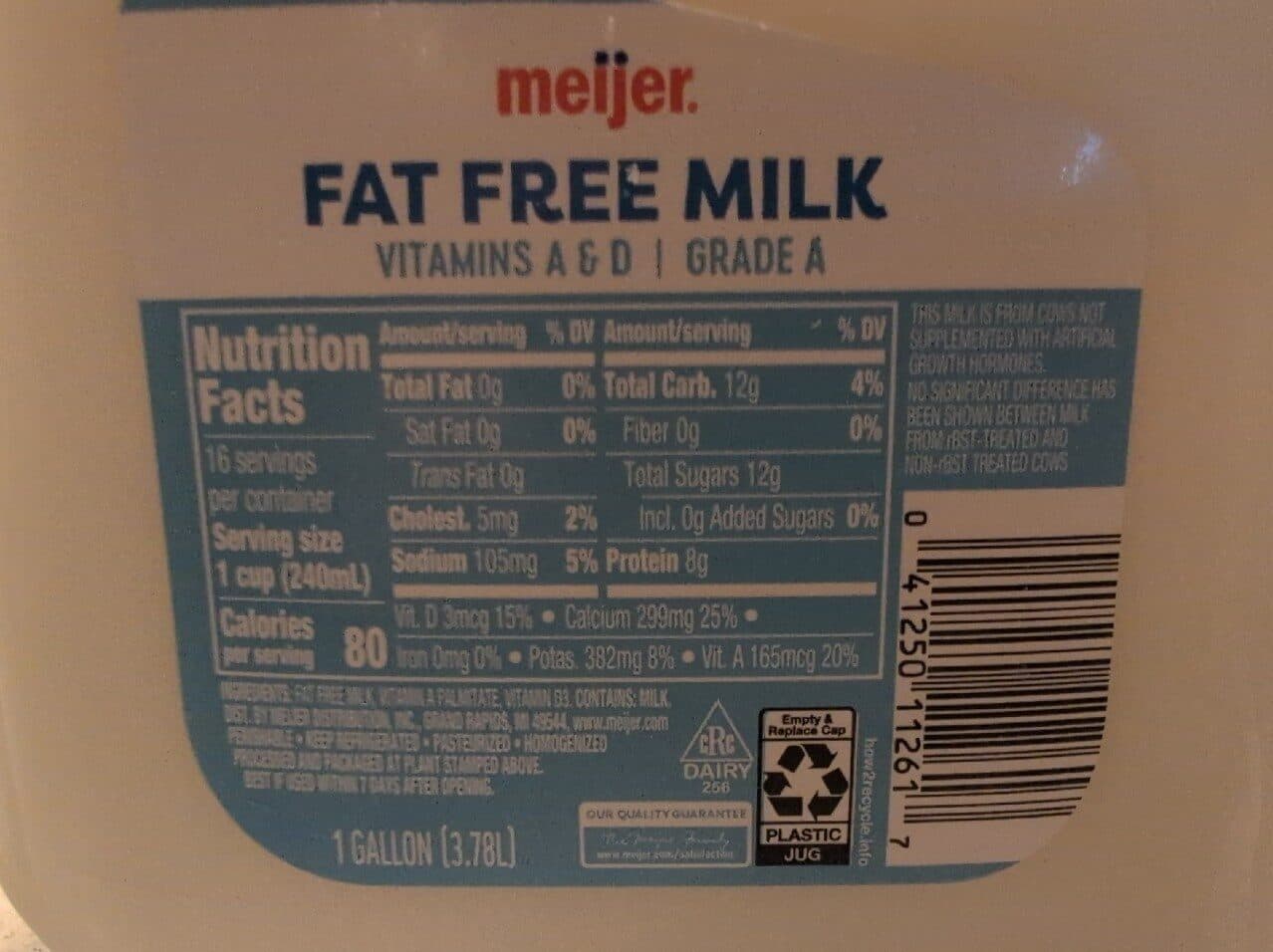 Meijer Grade A Fat Free Milk packshot