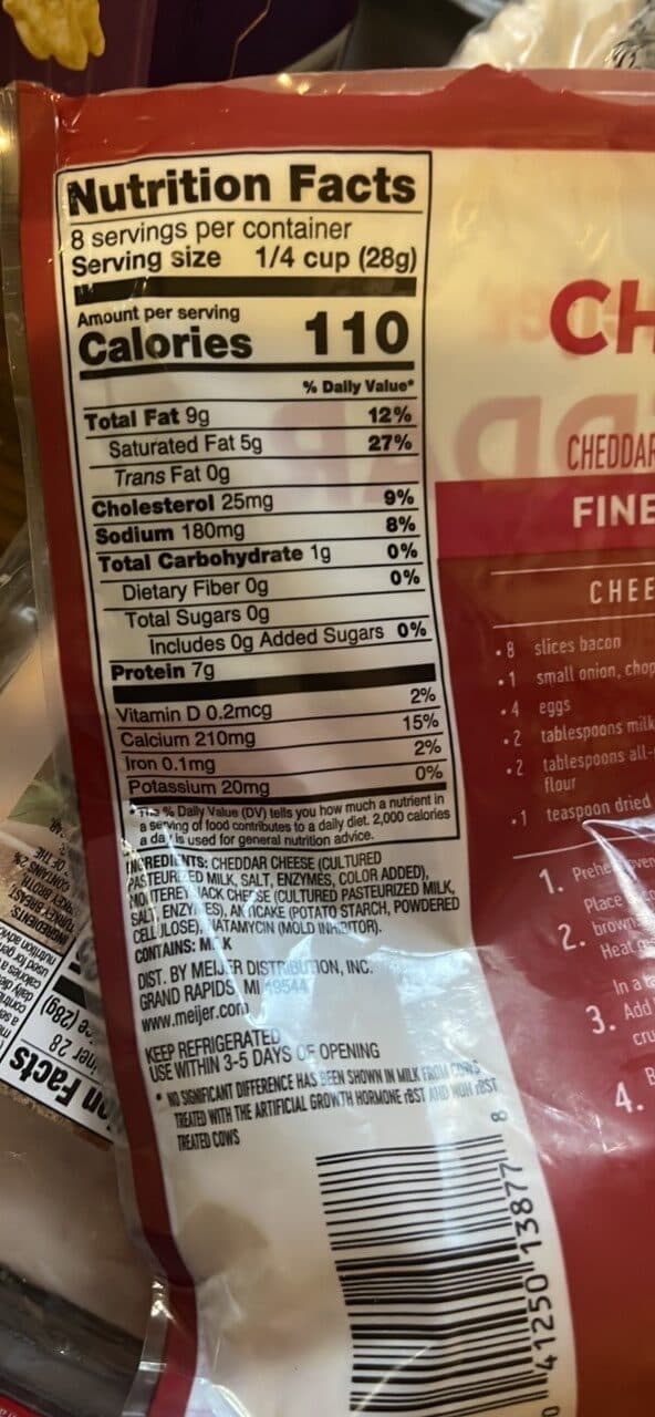 meijer CHEDDAR JACK CHEDDAR & MONTEREY JACK CHEESES packshot