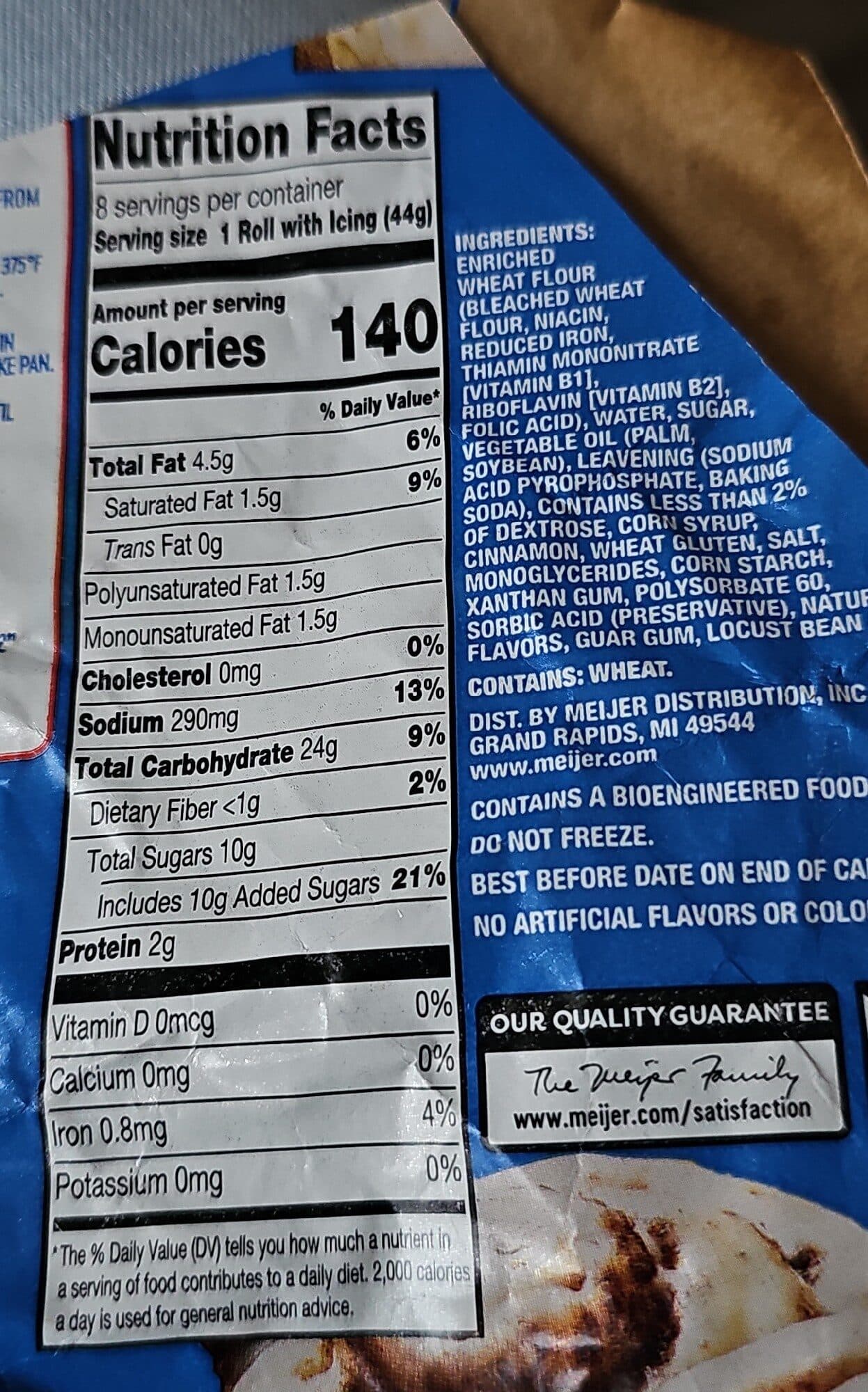 Meijer Cinnamon Rolls Orginal Icing packshot