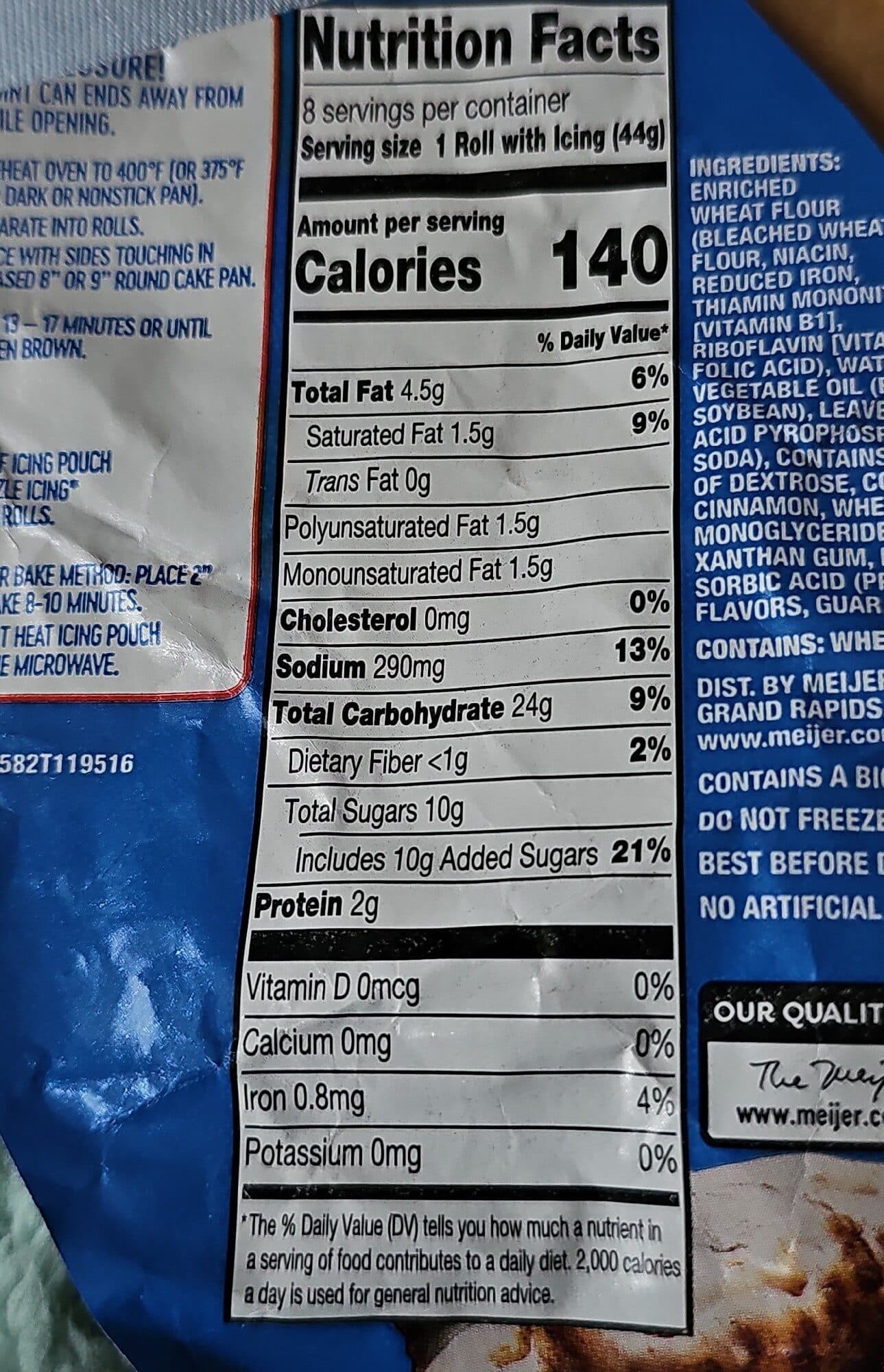 Meijer Cinnamon Rolls Orginal Icing packshot
