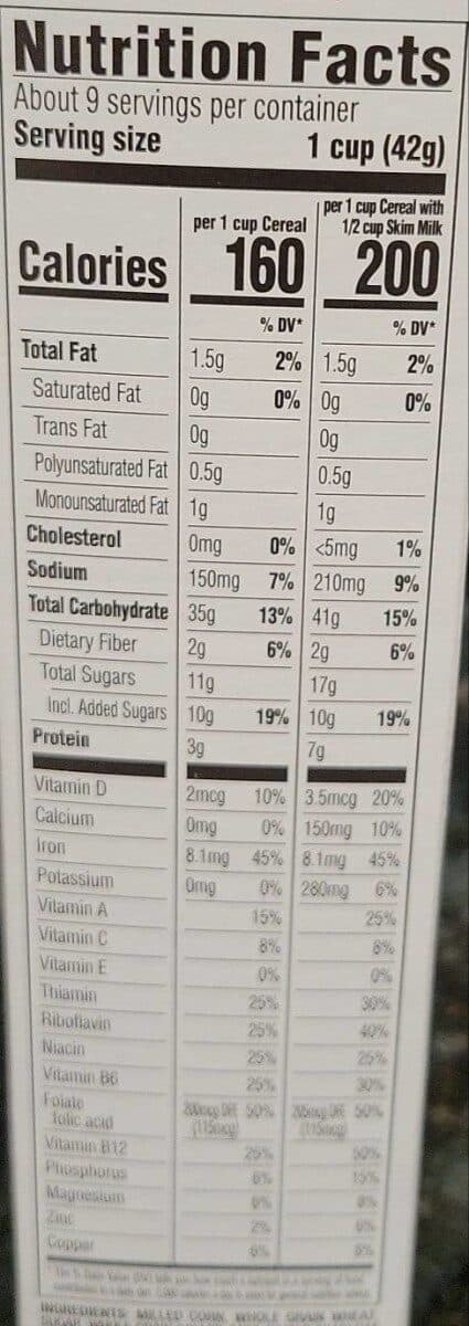Oats & More Oats and More with strawberries cereal packshot