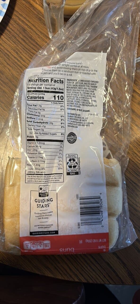 Hannaford frankfurter buns packshot