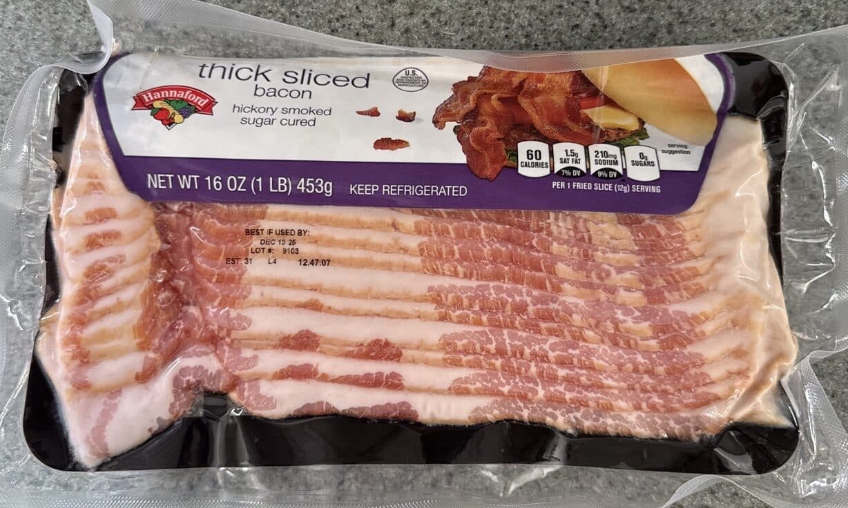 Hannaford Thick Sliced Bacon packshot