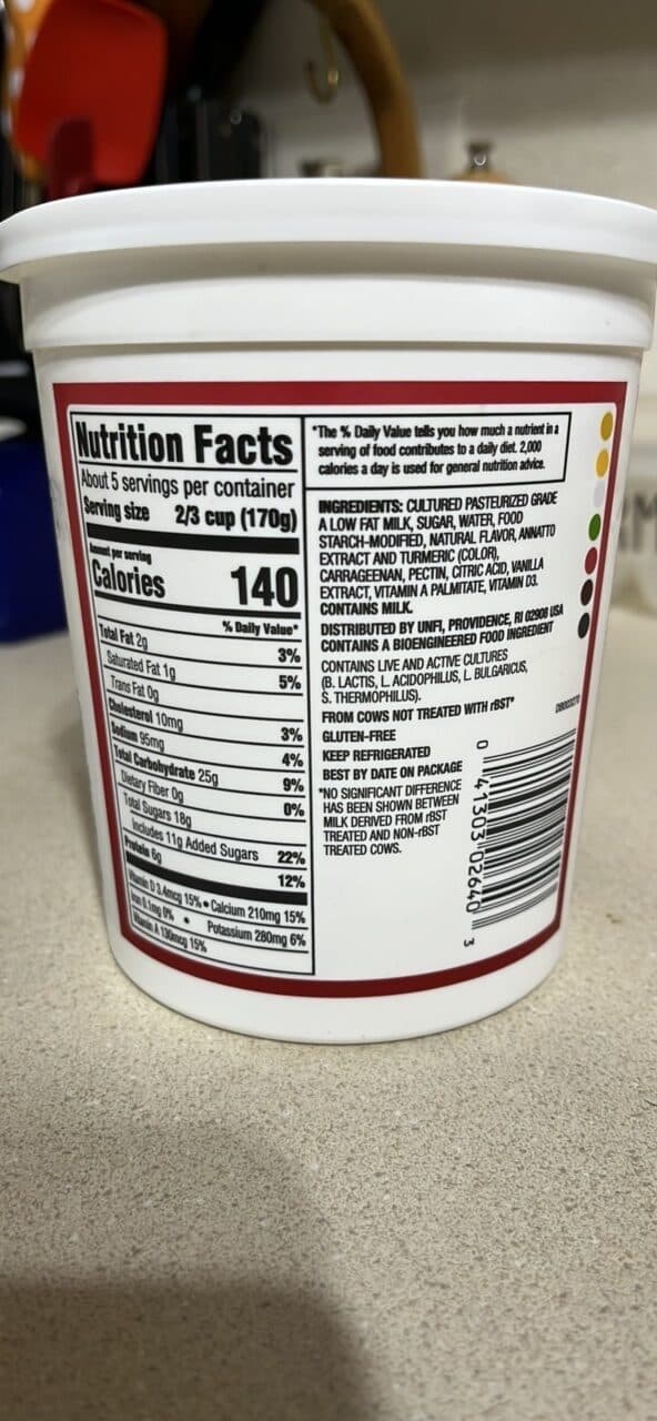 Essential Everyday Blended Lowfat Yogurt Vanilla packshot