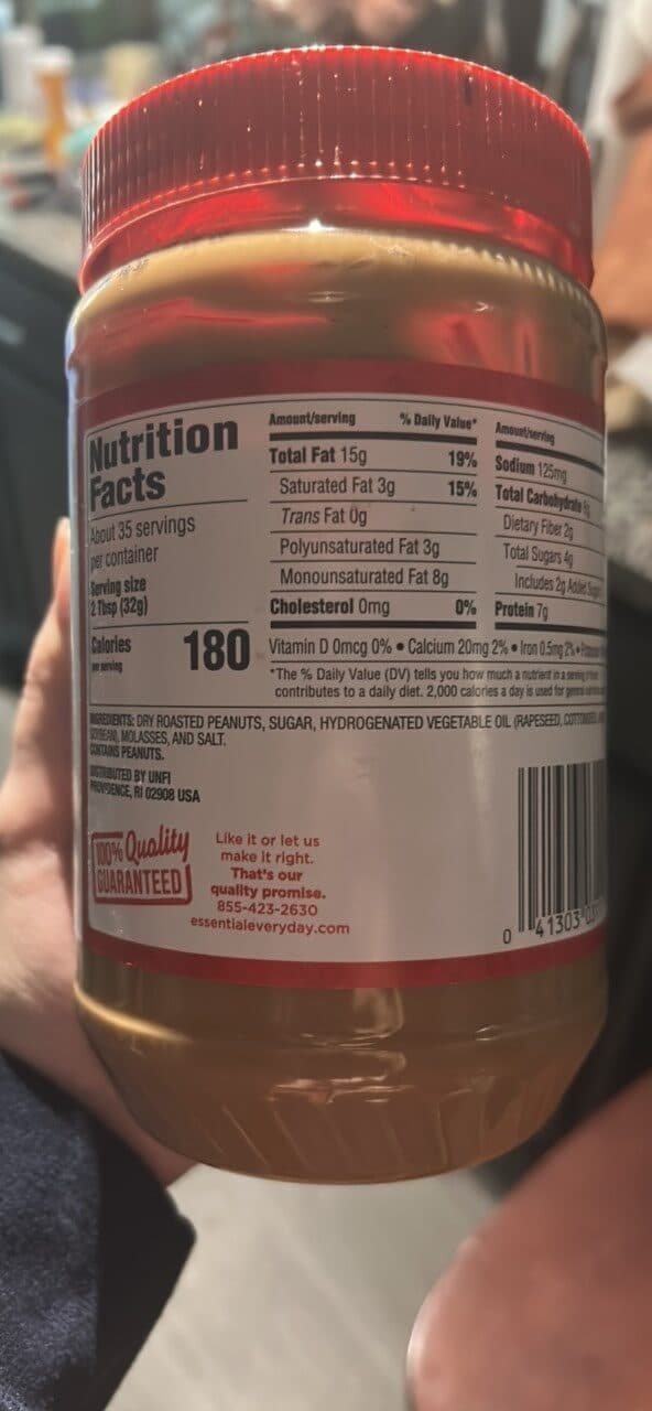 Essential Everyday Creamy Peanut Butter packshot