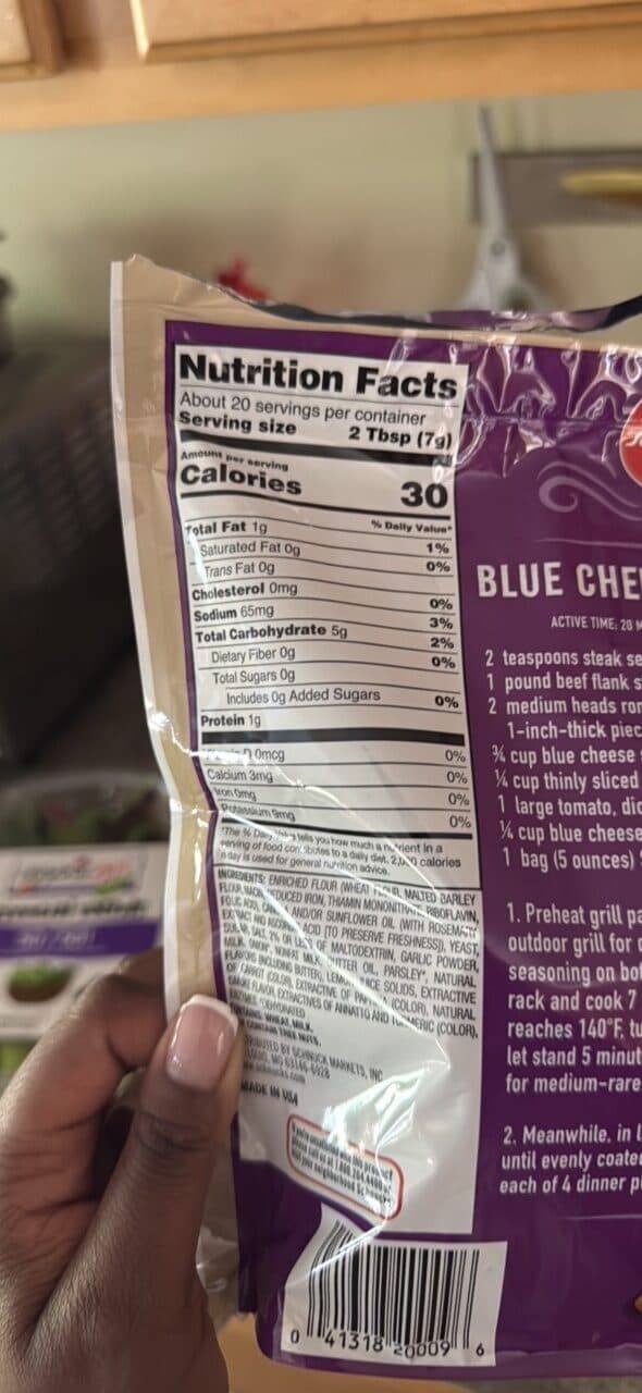 Schnucks Garlic & Butter Flavored Croutons packshot