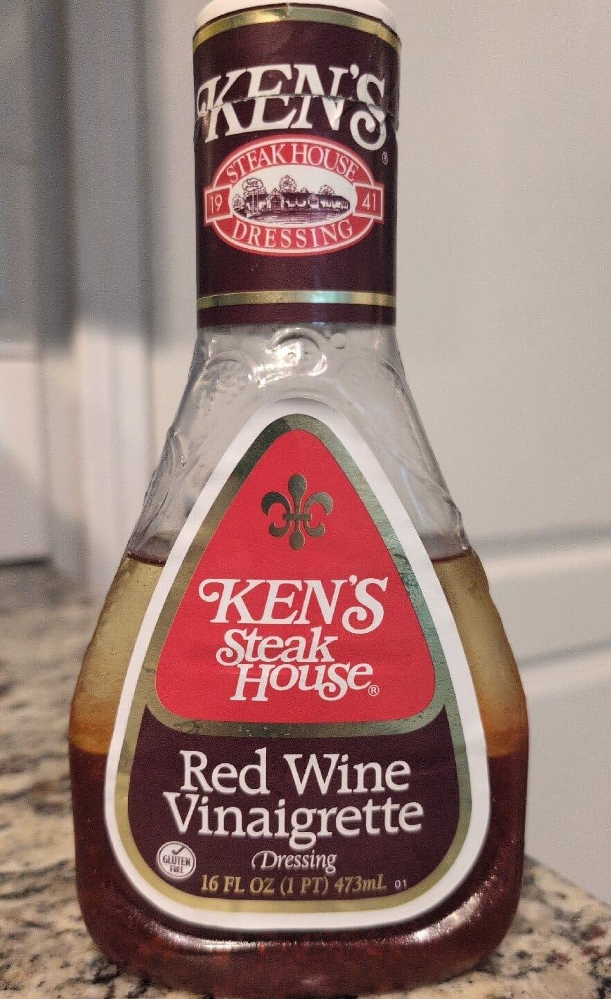 Ken's Steak House Red Wine Vinegar & Olive Oil Dressing packshot