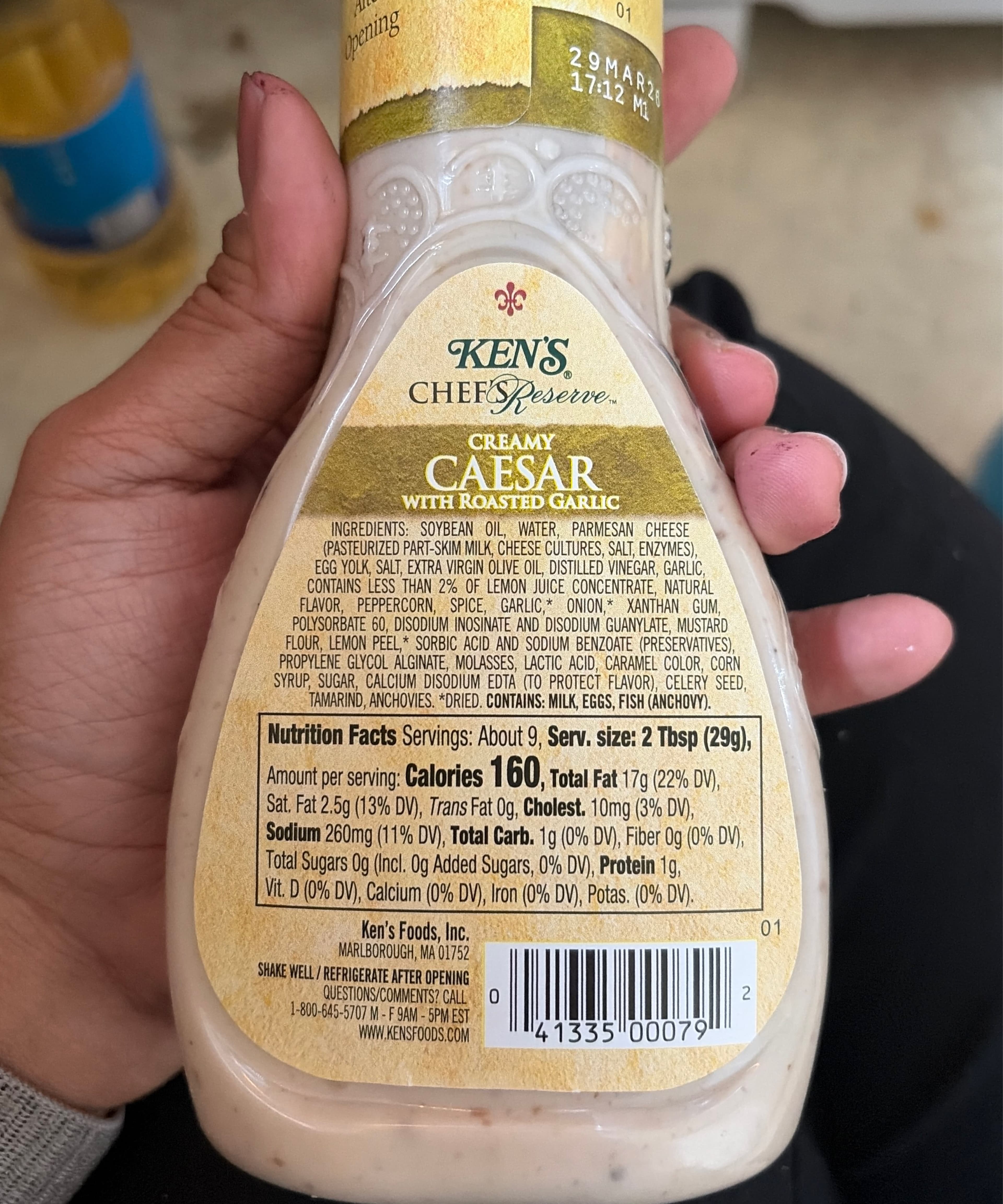 Ken's Foods Inc Creamy Caesar With Roasted Garlic Dressing packshot