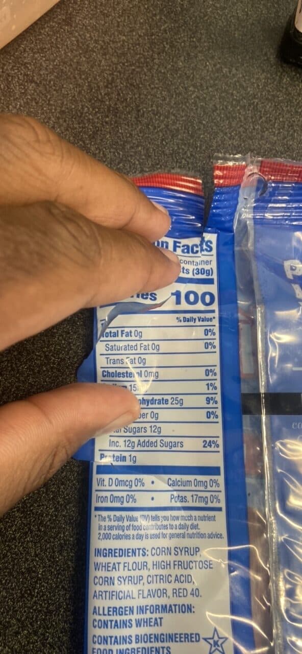 RED VINES RED VINES TWISTS ORIGINAL RED packshot
