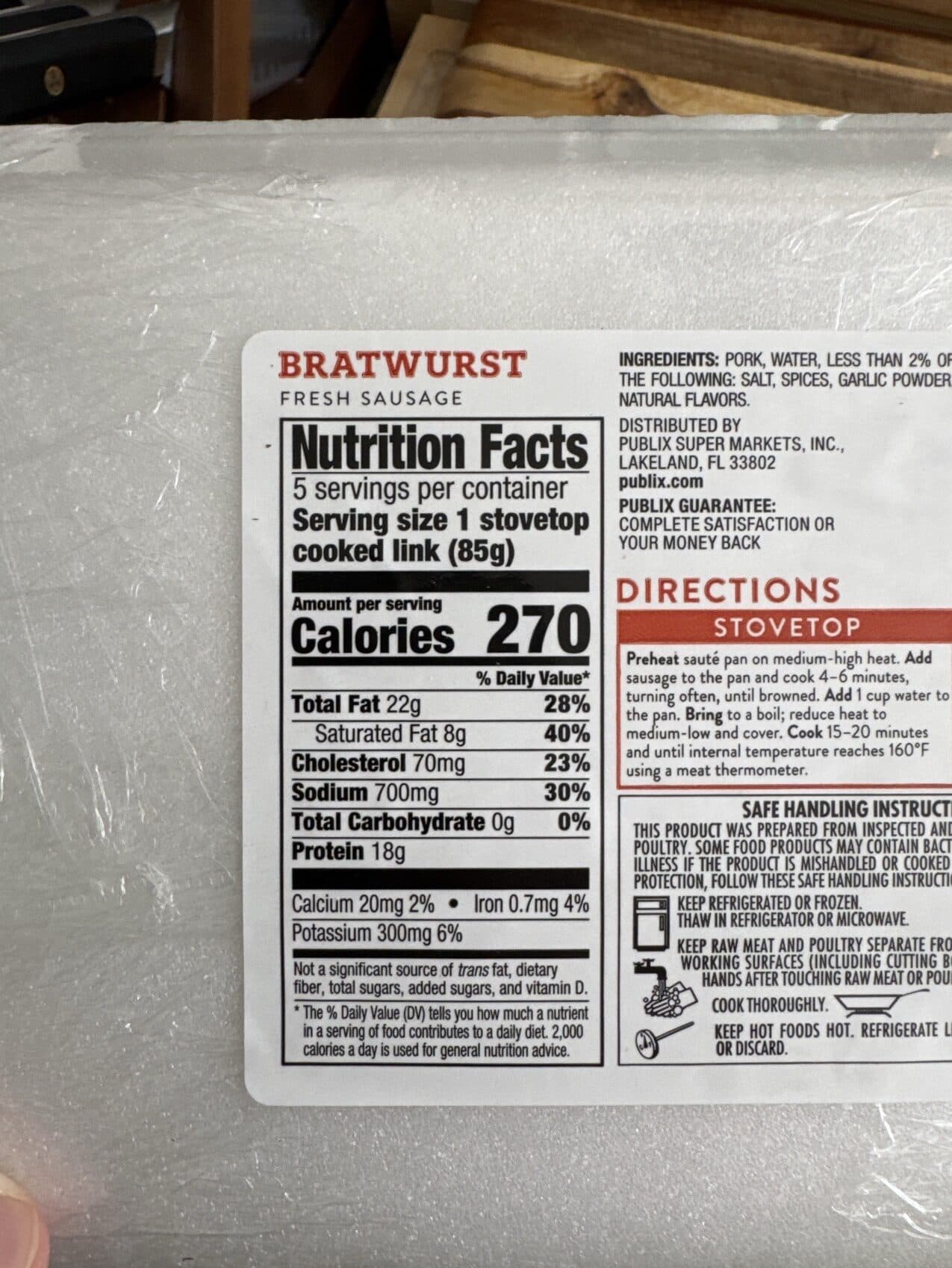 Publix Fresh Bratwurst packshot