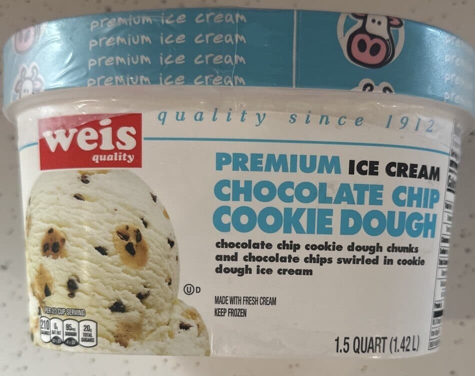 Weis Chocolate Chip Cookie Dough packshot