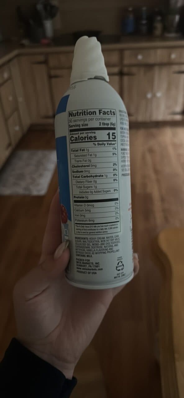 weis quality Extra Creamy Whipped Topping packshot