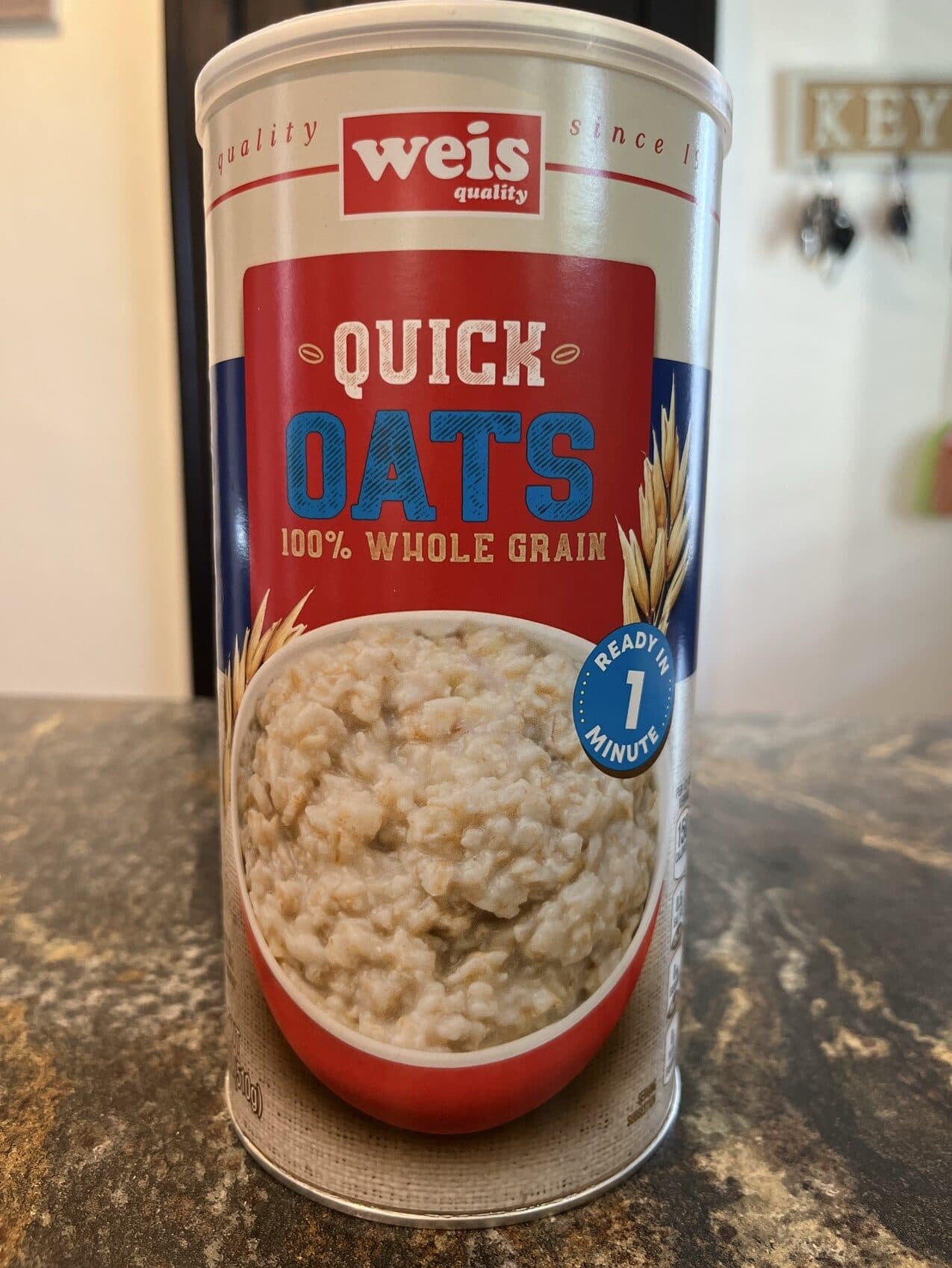 Weis Quick Oats packshot