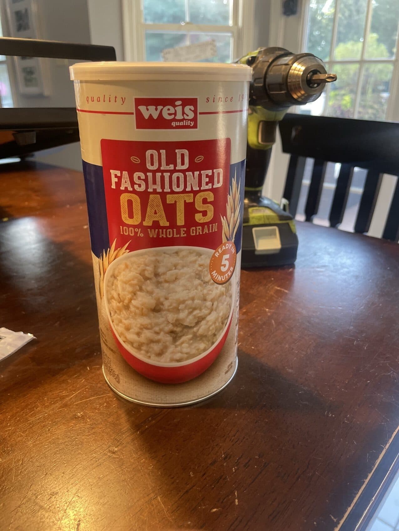 Weis Quality Old Fashioned Oats packshot