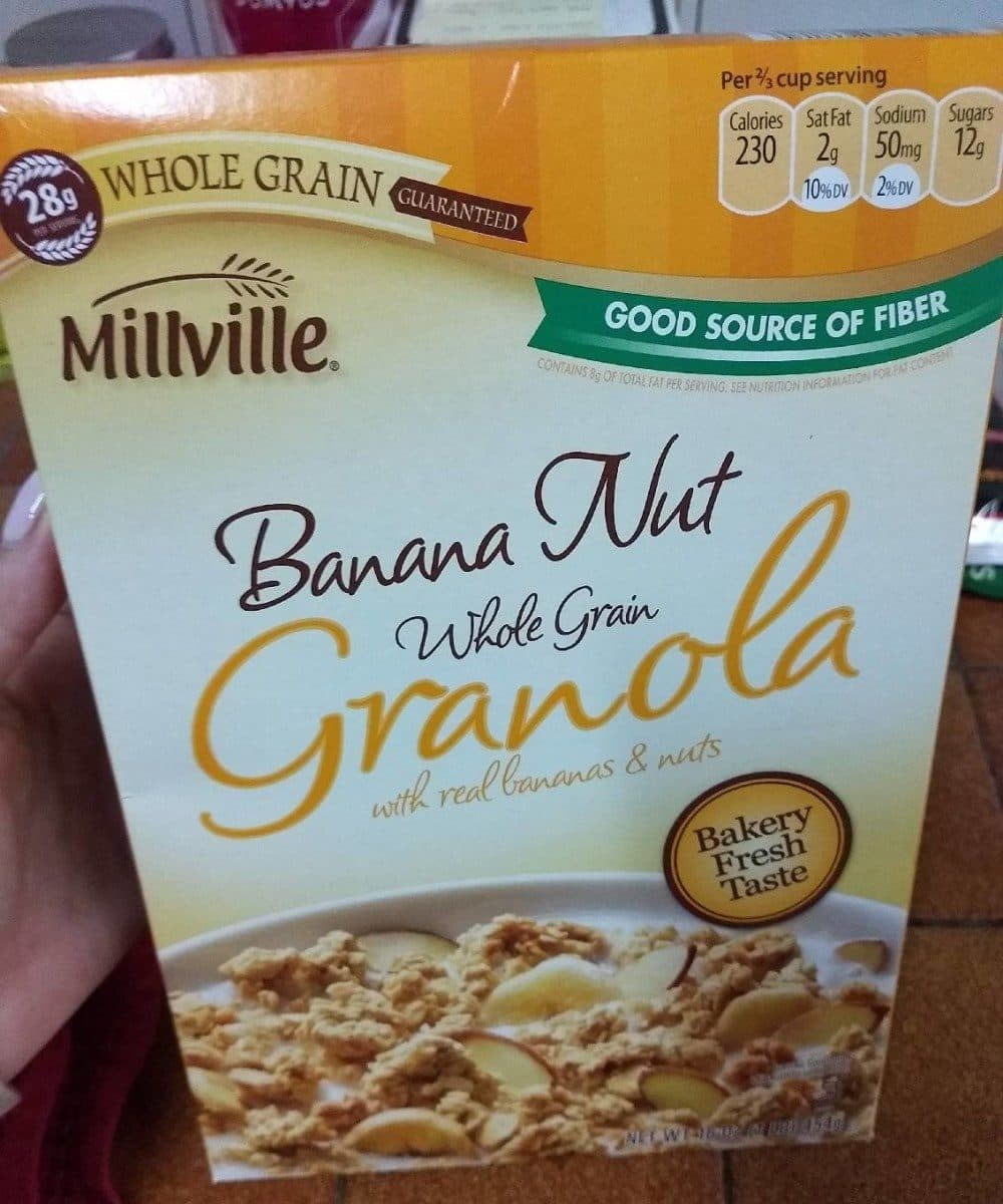 Millville Banana Nut Whole Grain Granola packshot