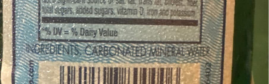 San Pellegrino Sparkling Water San Pellegrino 33.8 Ounce Each packshot