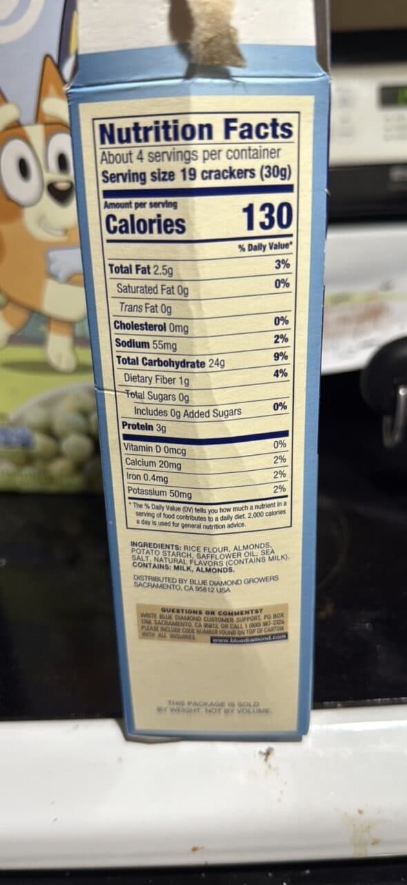 BLUE DIAMOND ALMONDS ALMOND NUT-THINS HINT OF SEA SALT packshot