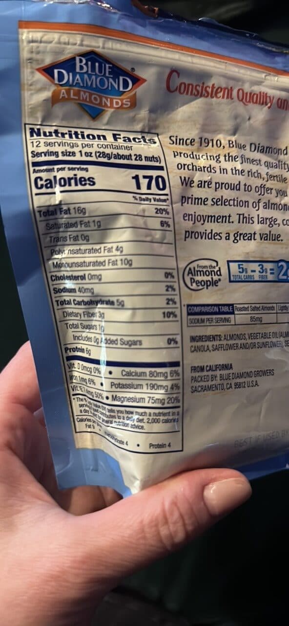 Blue Diamond Lightly Salted Blue Diamond Almonds packshot