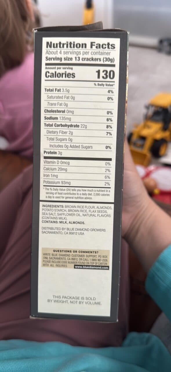 Blue Diamond Almonds Rice Cracker Snacks with Almonds packshot