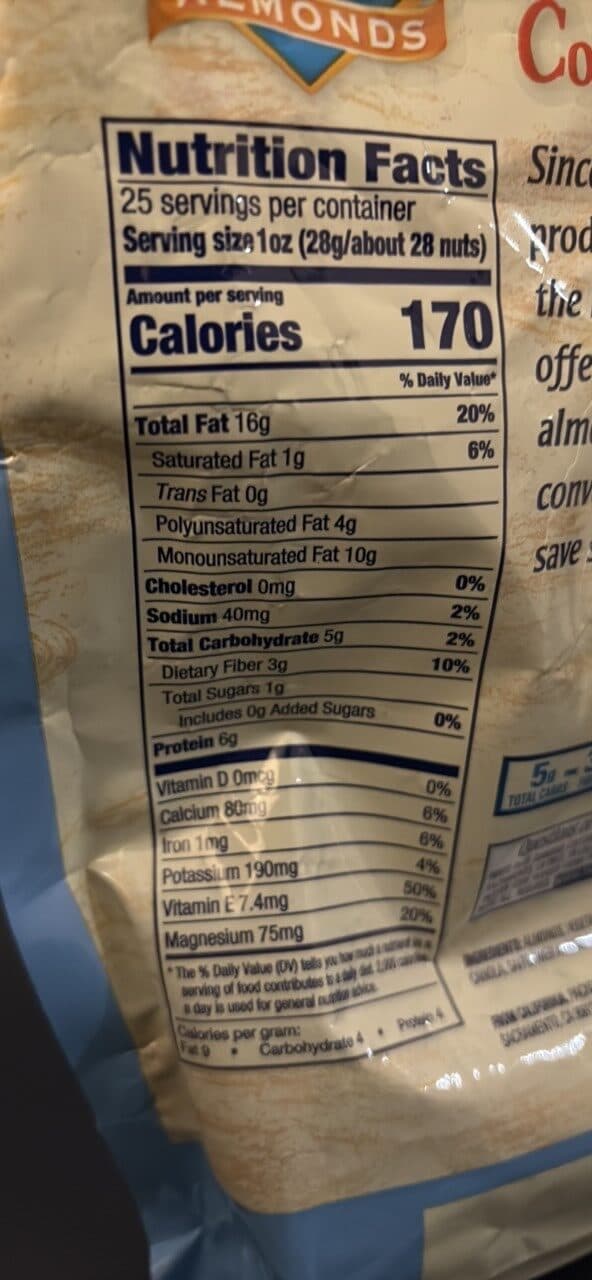 Blue Diamond Lightly Salted Almonds packshot