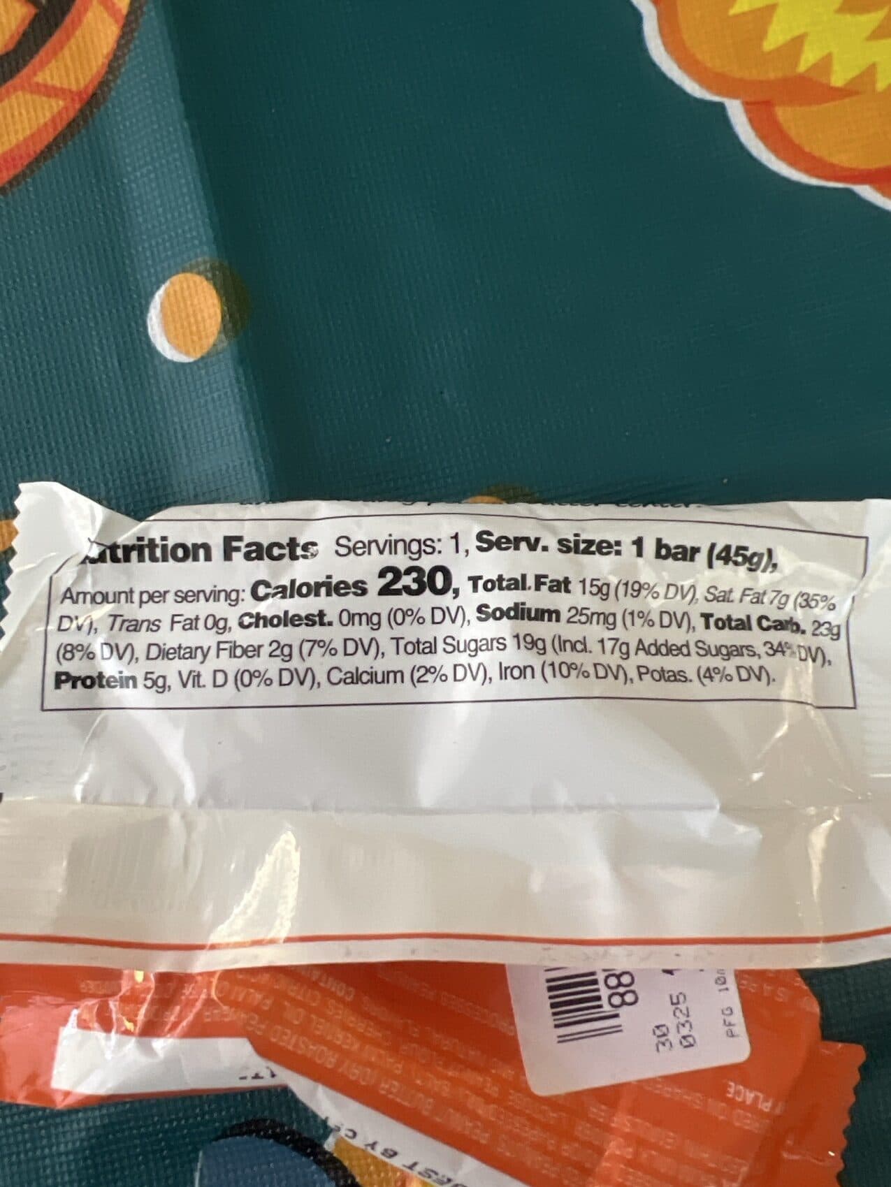 Brown & Haley Mountain Bar packshot