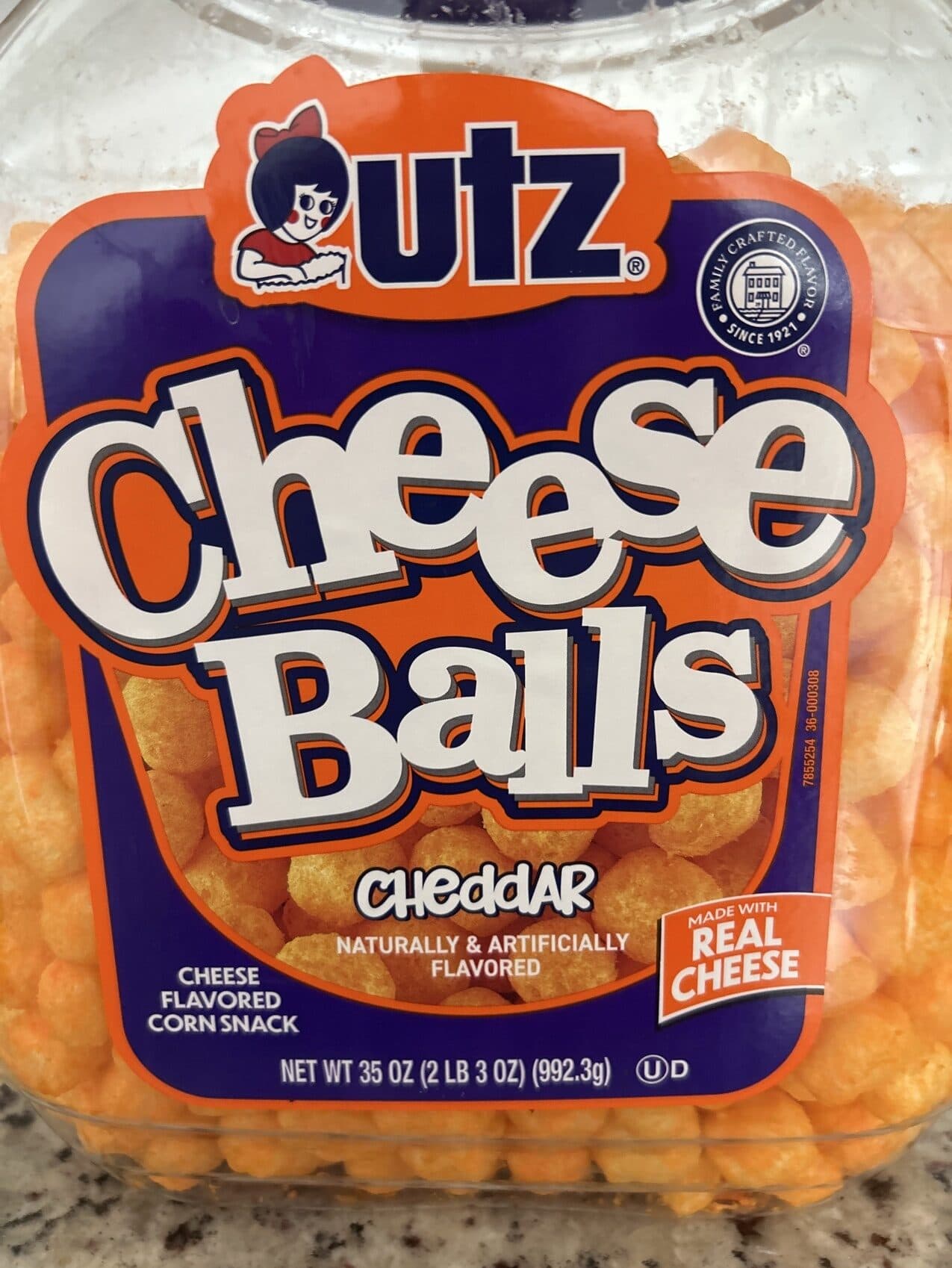 Utz Cheese Balls packshot