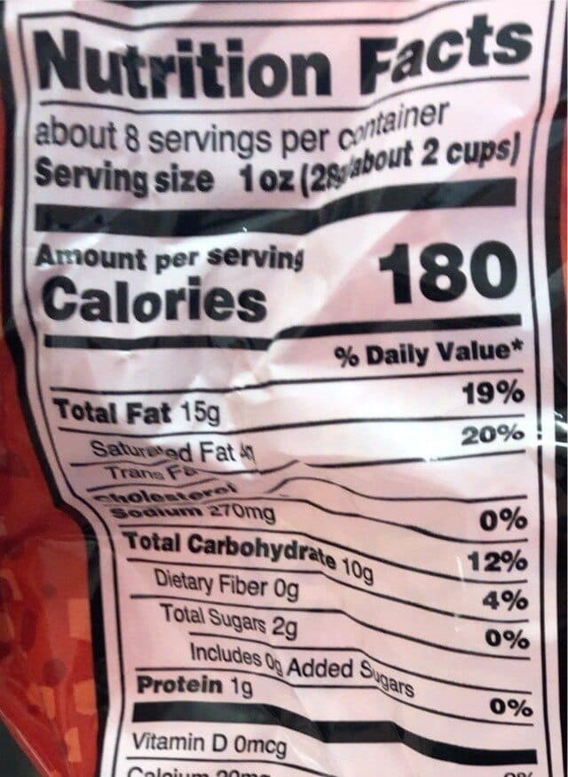 Utz Hulless cheddar cheese puff'n corn packshot