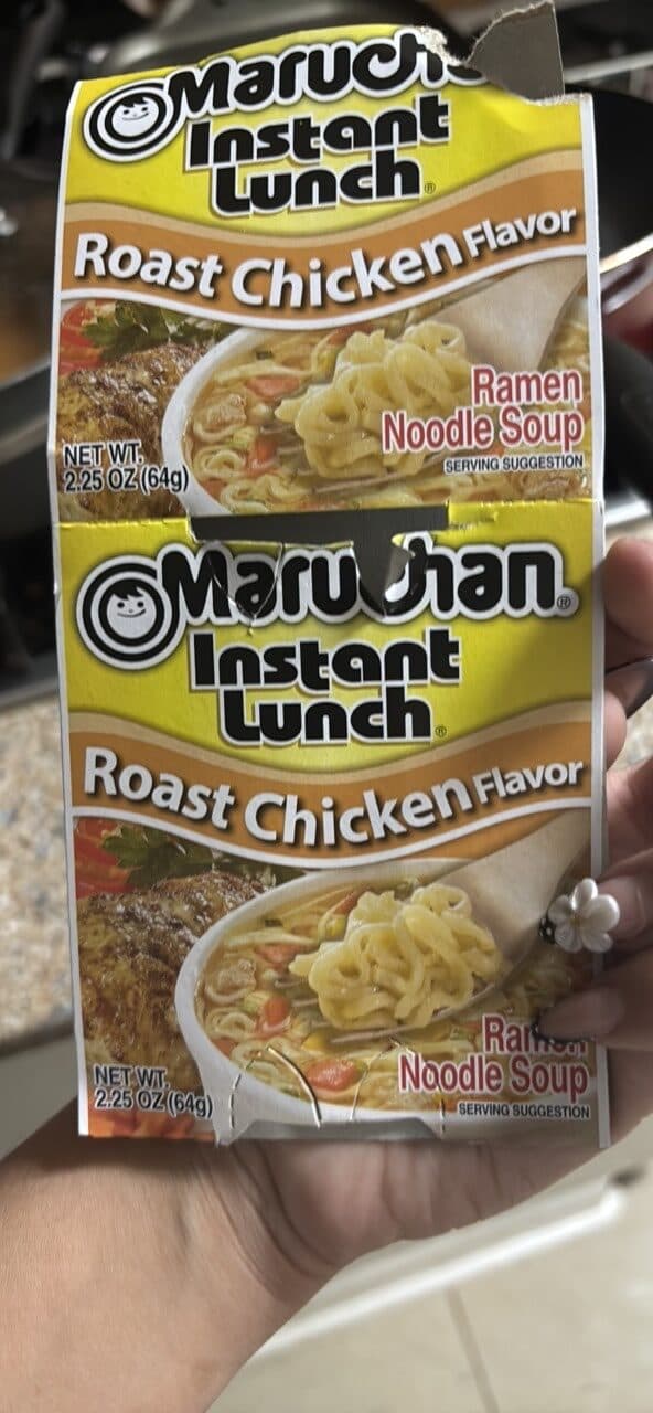 Maruchan Roast Chicken Flavor Ramen Noodle Soup packshot