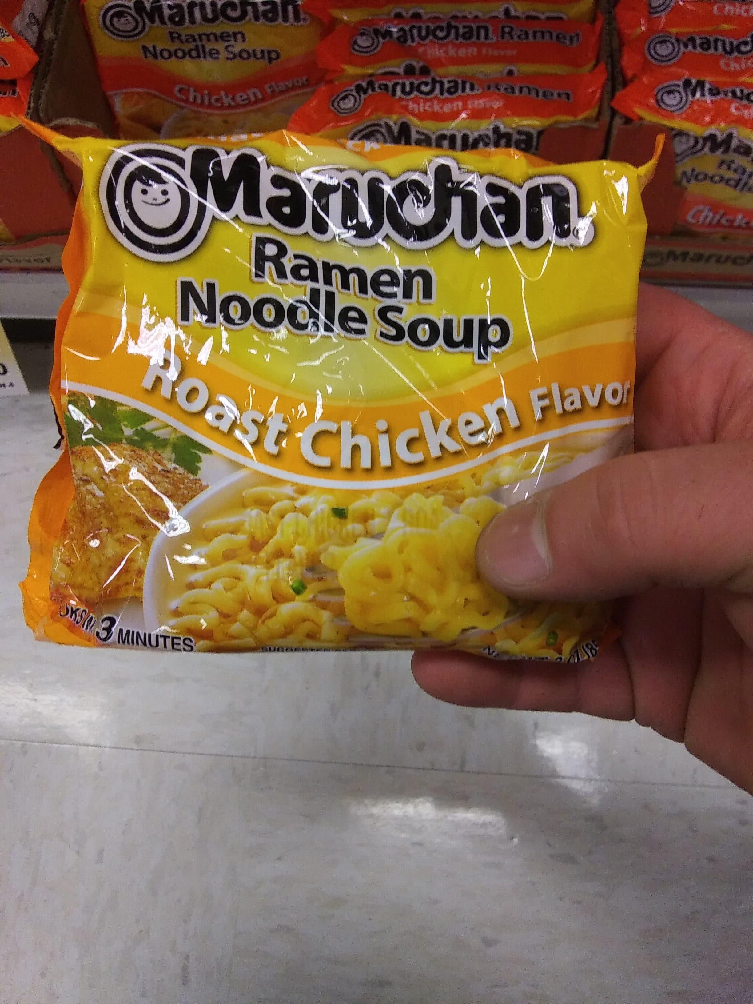 Maruchan Maruchan Ramen Noodles Soup Roast Chicken packshot