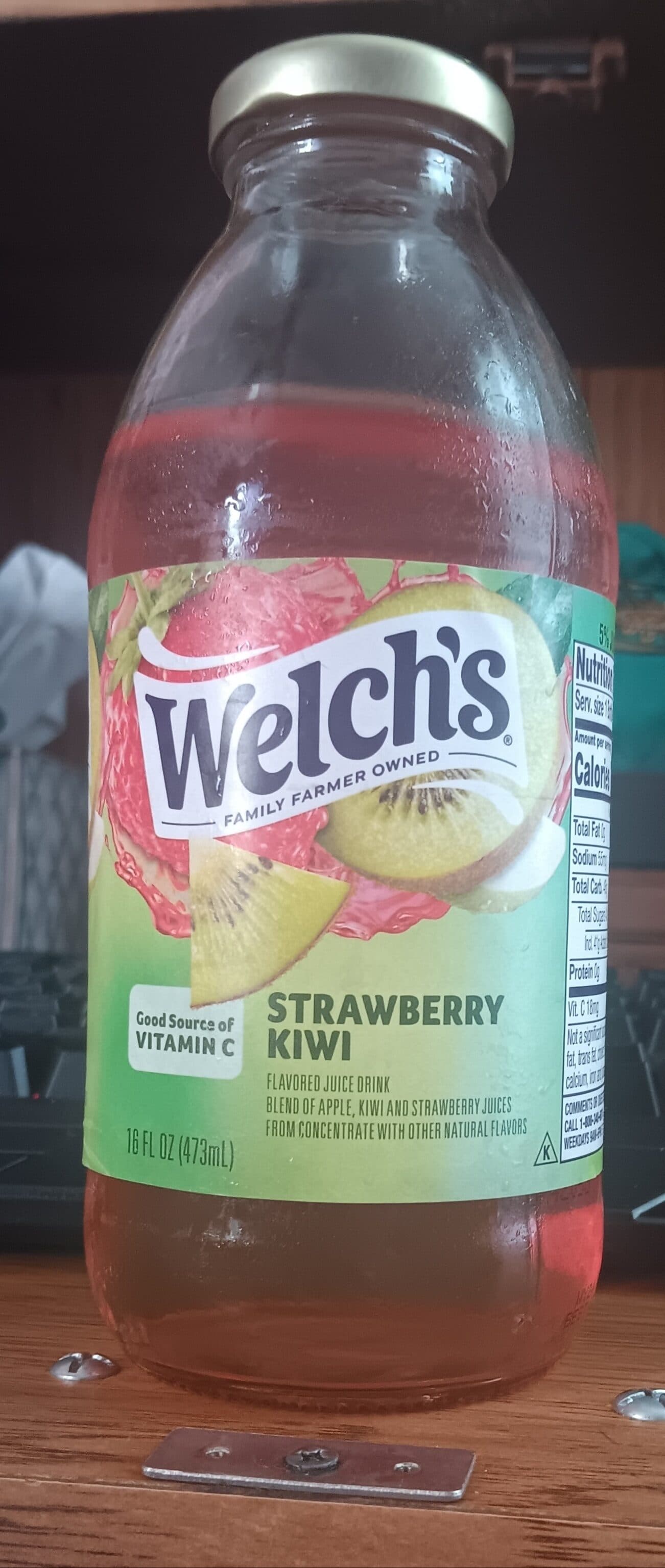 Welch's Strawberry Kiwi Juice Drink packshot
