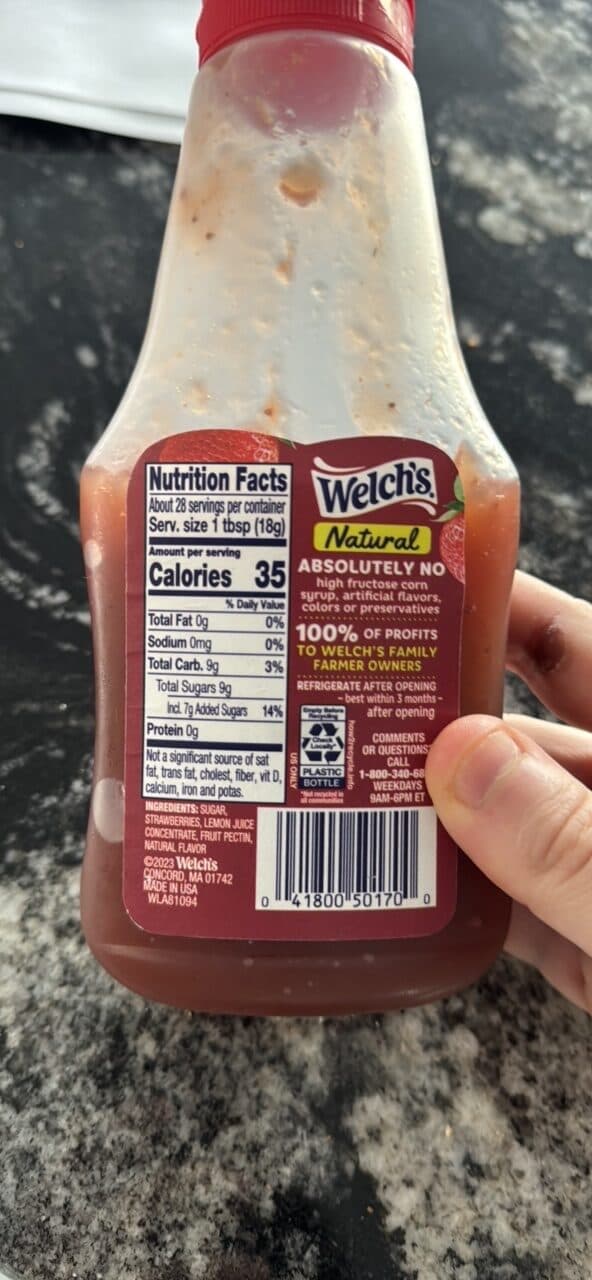 Welch's Natural Strawberry fruit spread packshot
