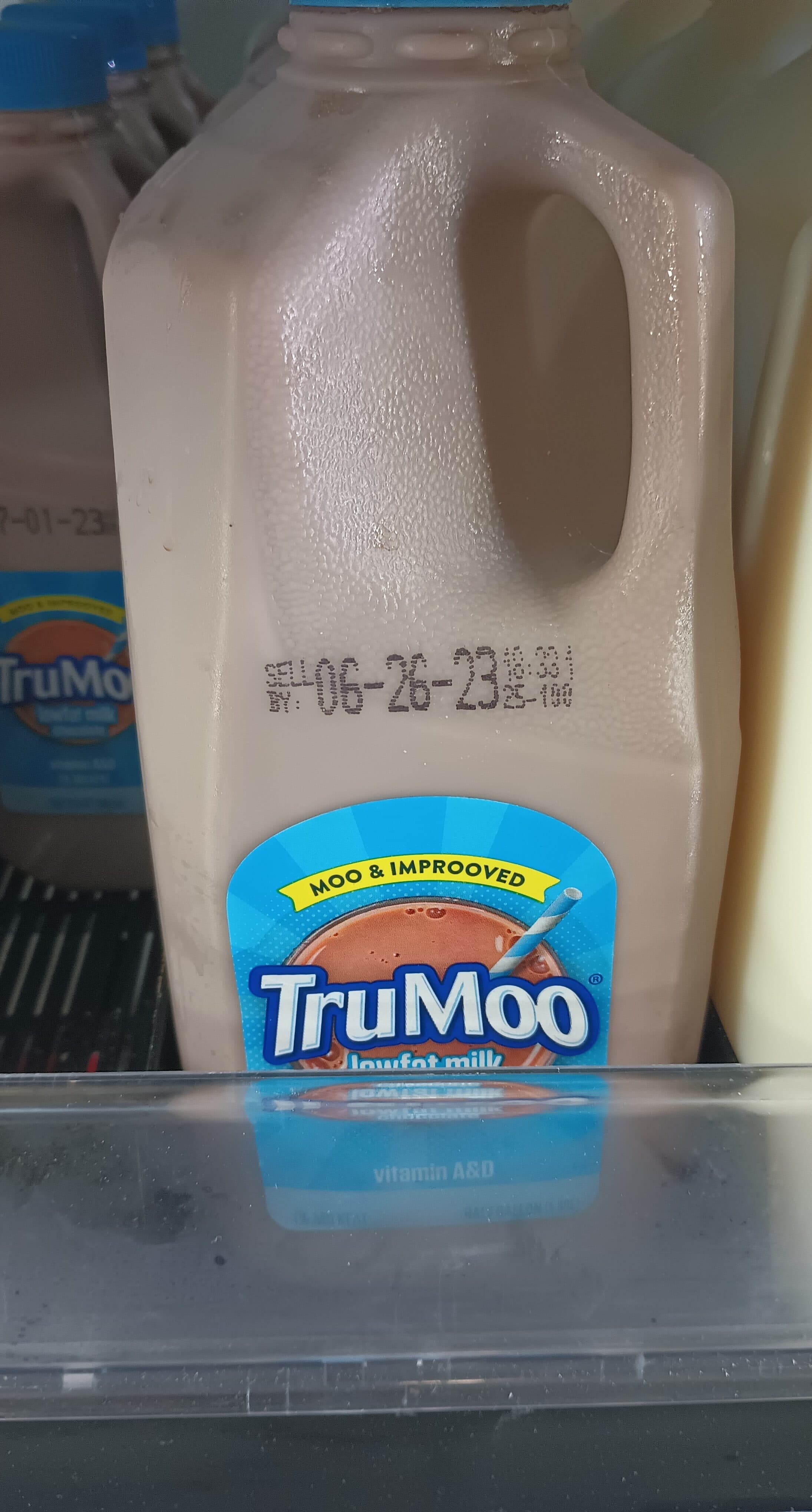 TruMoo Chocolate 1% Lowfat Milk packshot
