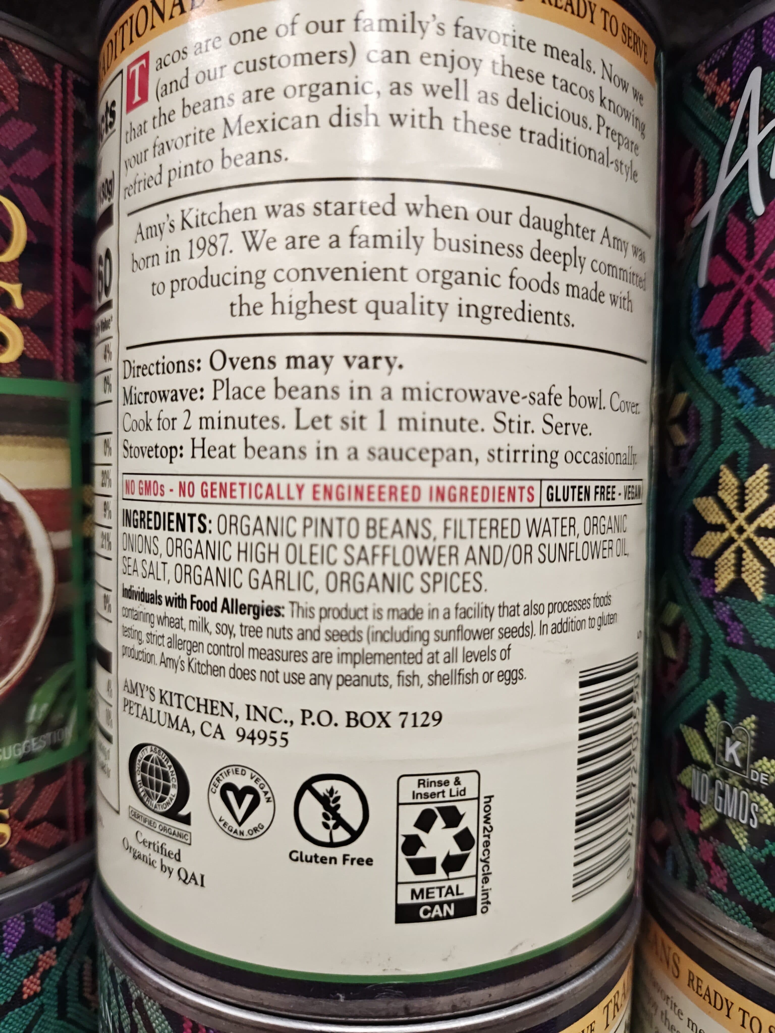 Amy's REFRIED BEANS packshot