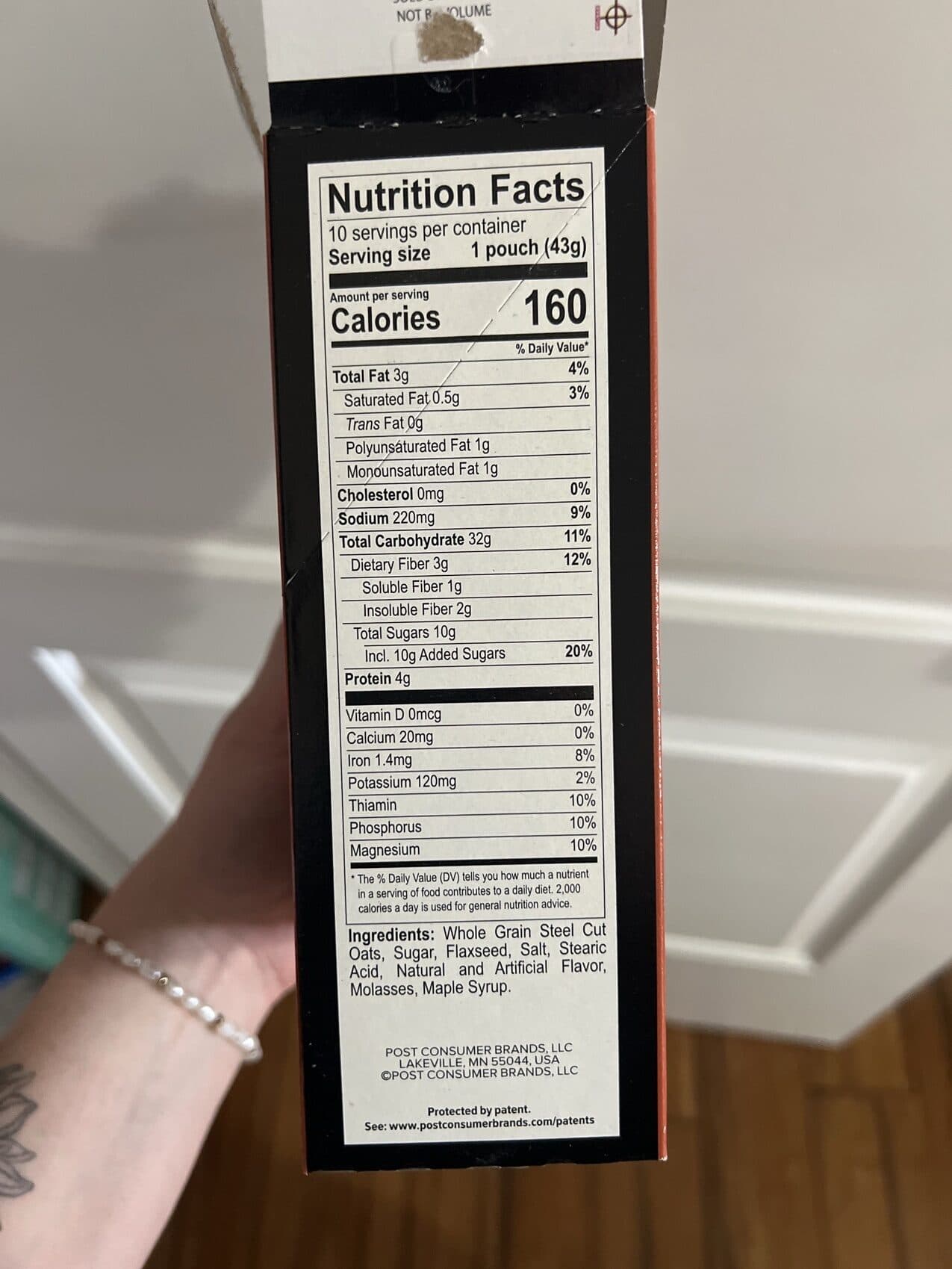 Quaker Oats Maple & Brown Sugar Steel Cut Oats packshot