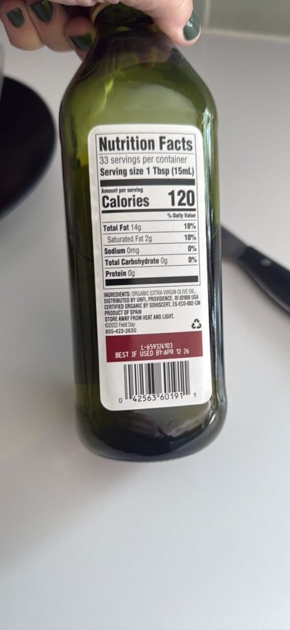 field day Extra Virgin Olive Oil packshot