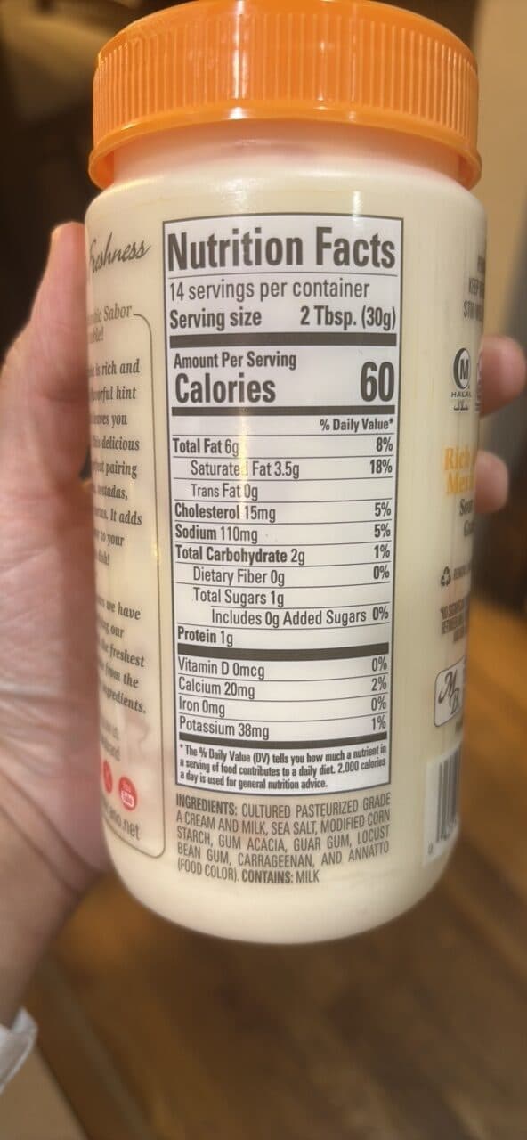 El Mexicano Crema Oaxaqueña Sour Cream packshot