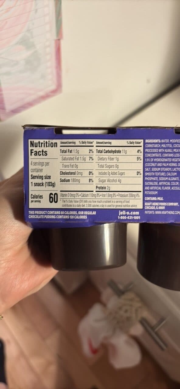JELL-O dark chocolate reduced calorie pudding snacks packshot