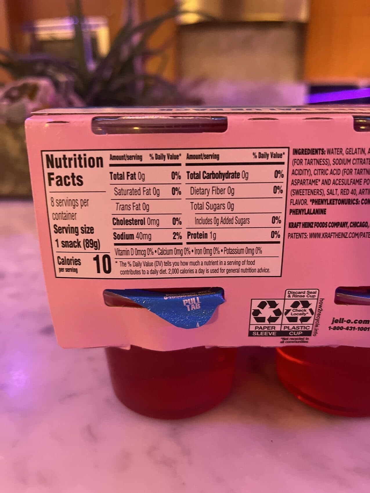 JELL-O strawberry packshot