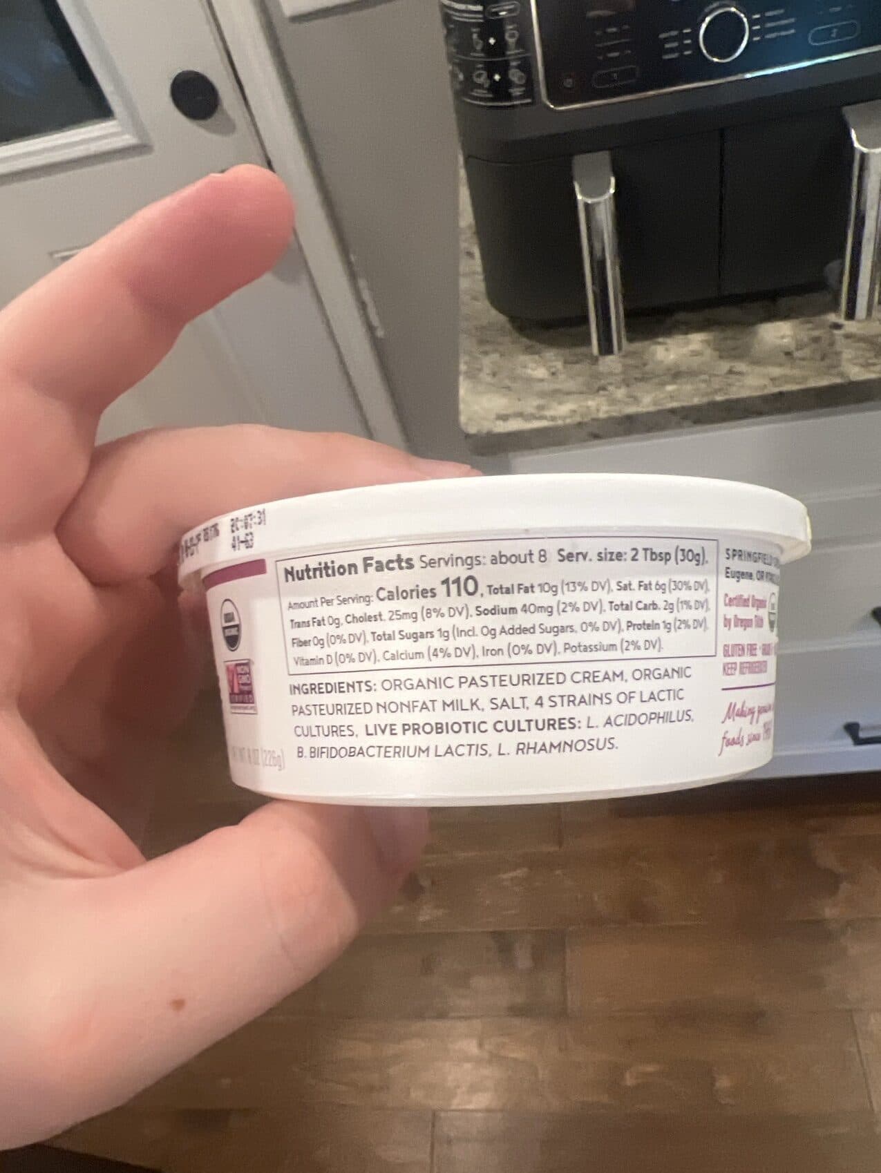 Nancy's Organic Nancy's Probiotic Cream Cheese packshot