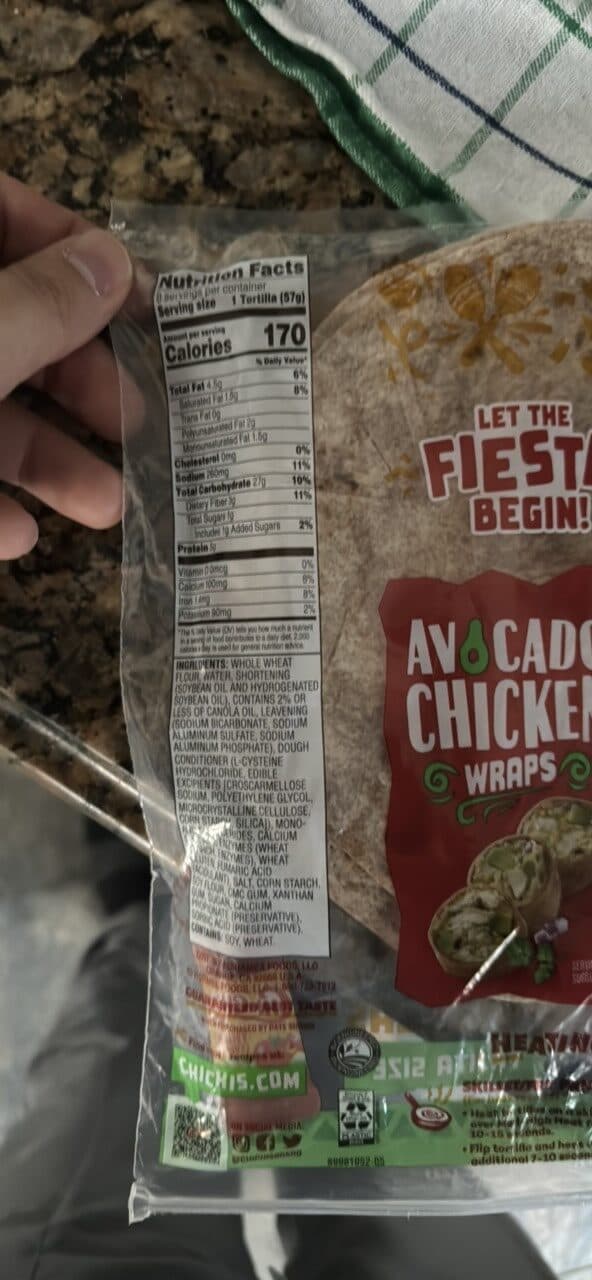 Chi-Chi's WHOLE WHEAT TORTILLAS packshot