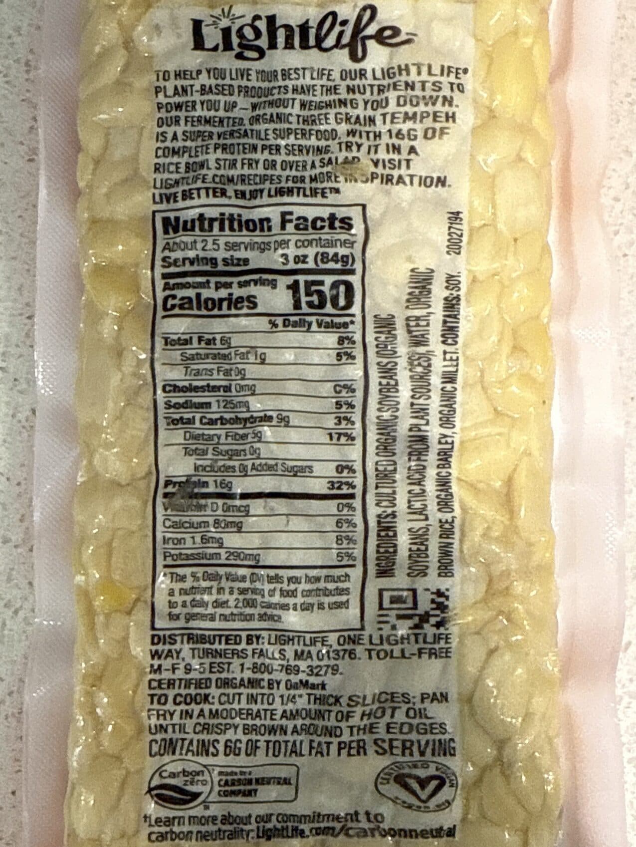 Lightlife Foods Organic Three Grain Tempeh packshot