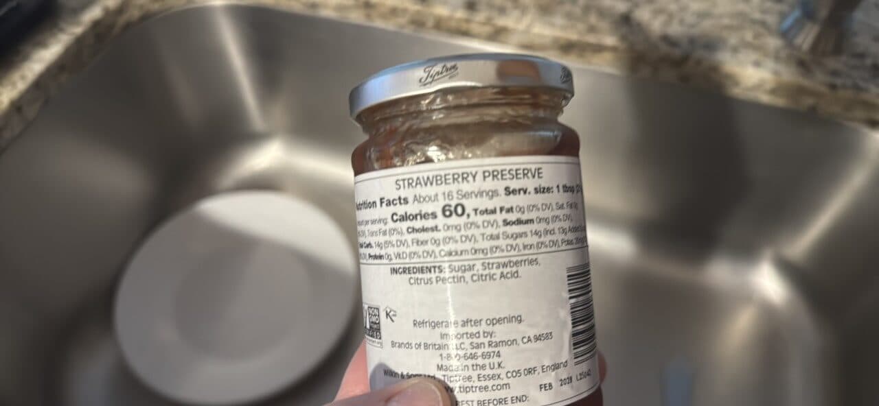Wilkin & Sons Ltd STRAWBERRY PRESERVE packshot