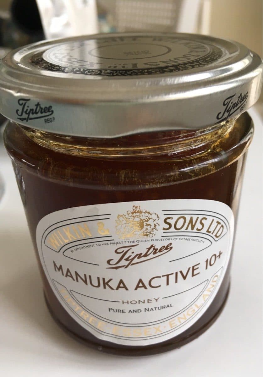 Tiptree Manuka Honey packshot