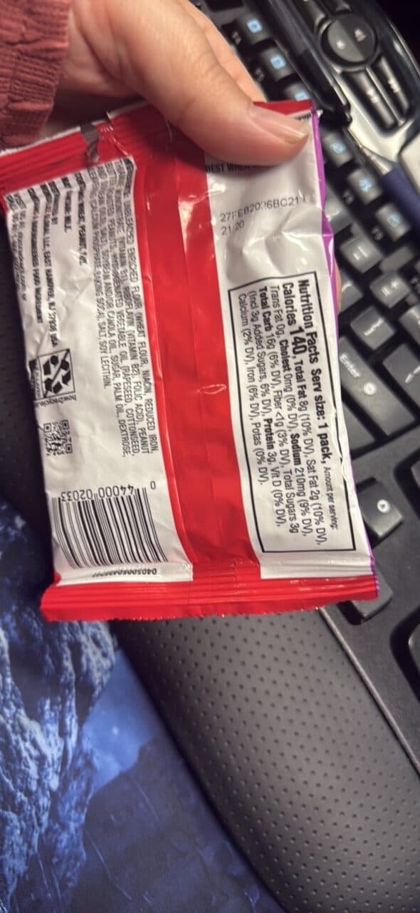 Ritz Ritz Bits peanut butter packshot