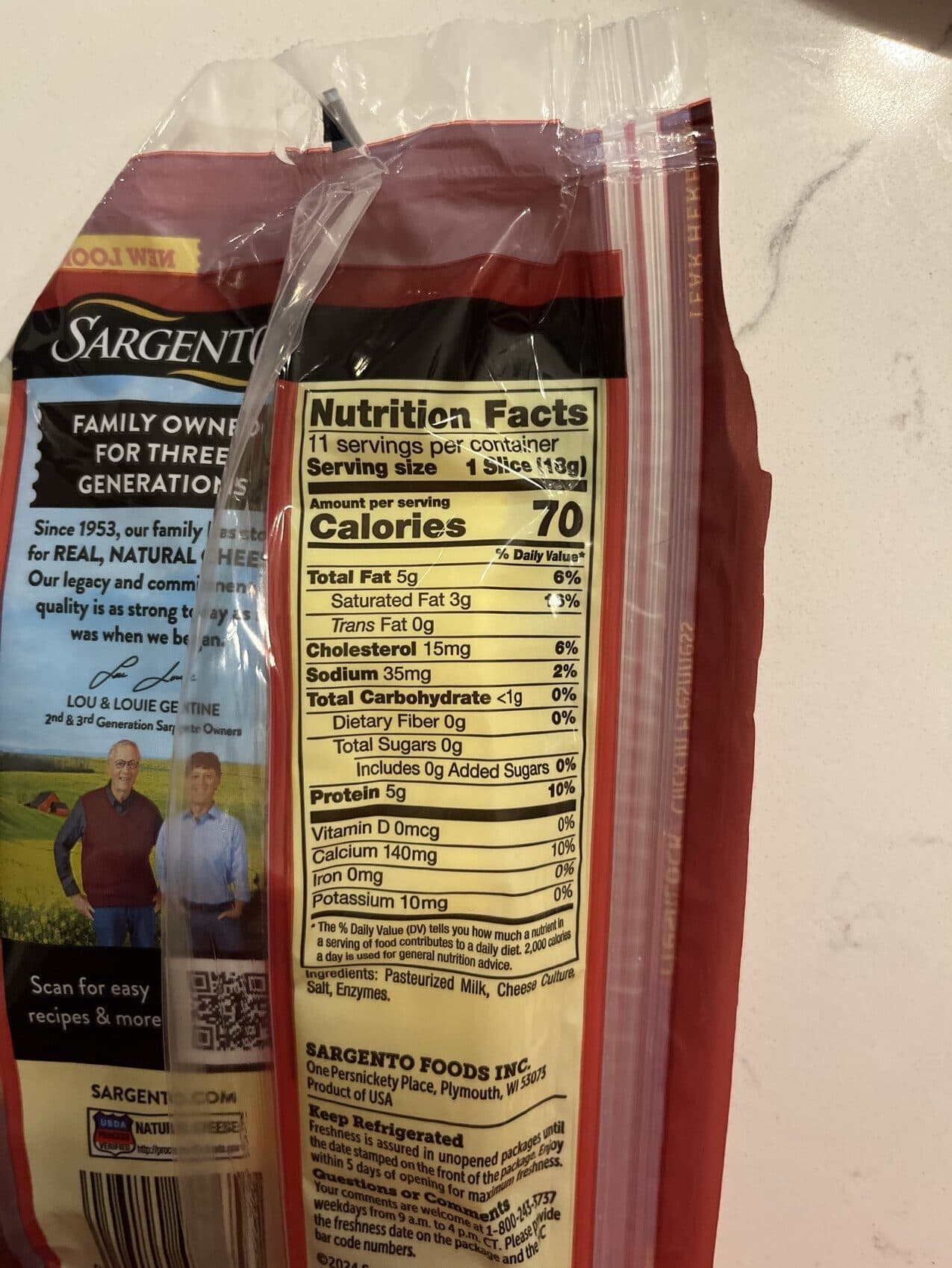 Sargento Sliced Swiss Cheese packshot