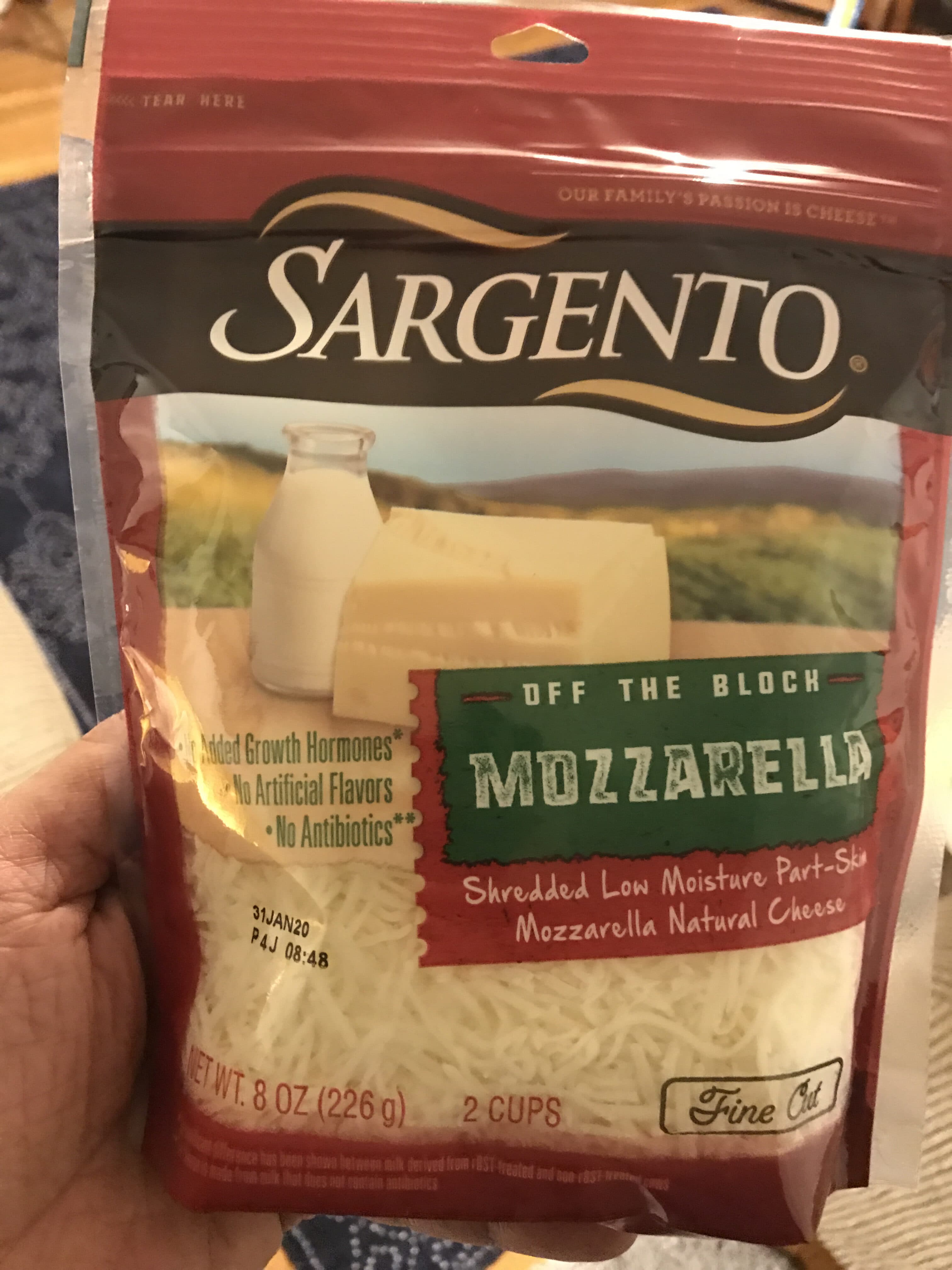 Sargento Mozzarella Cheese packshot