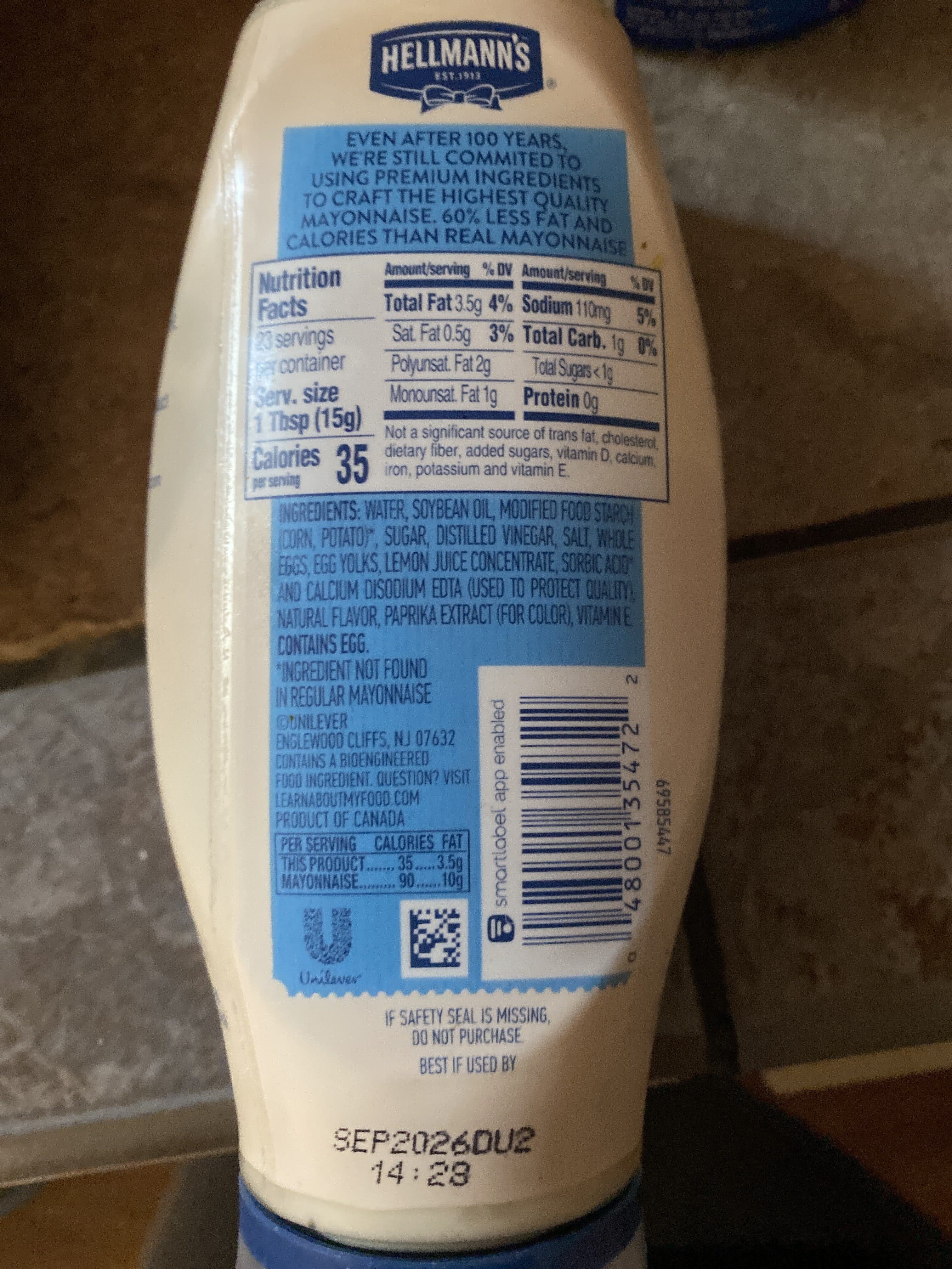 Hellmann's Light Mayonnaise packshot